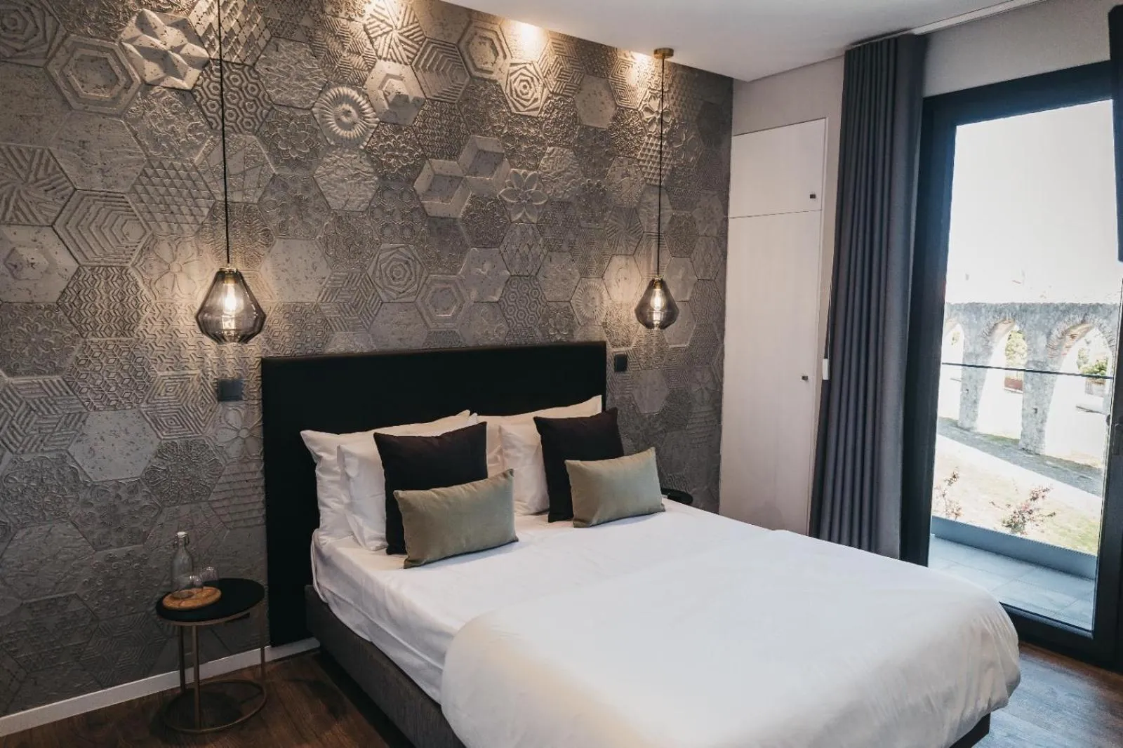 Bed in &Tales Suites - Óbidos