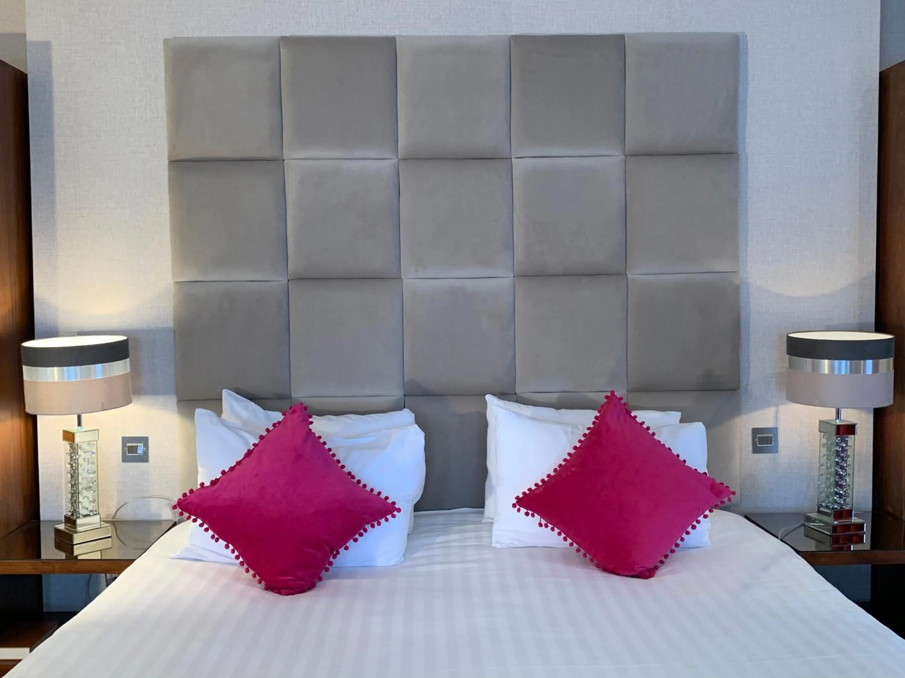 Bedroom, Bed in The Whistledown Hotel