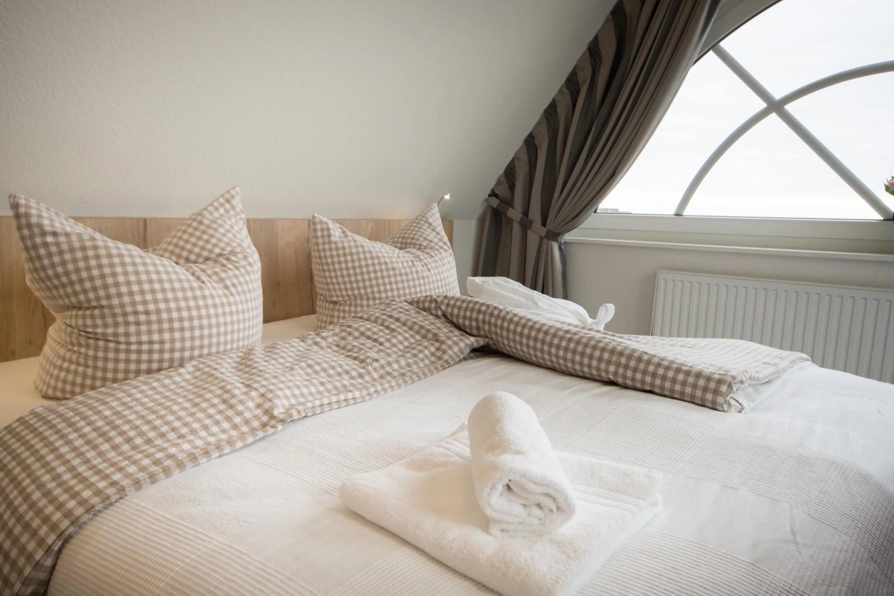 Bed in Hotel Nige Hus