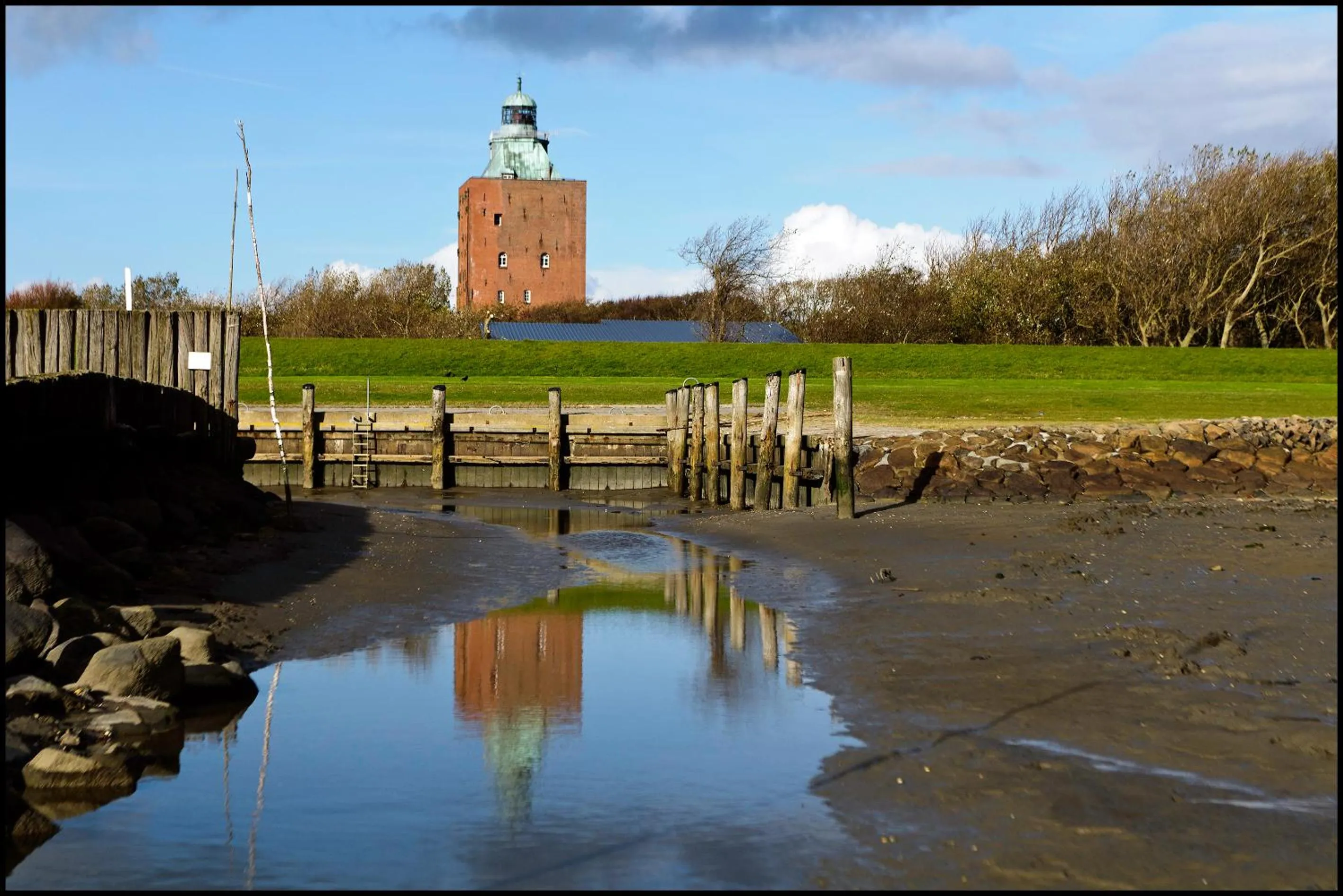 Nearby landmark in Hotel Nige Hus