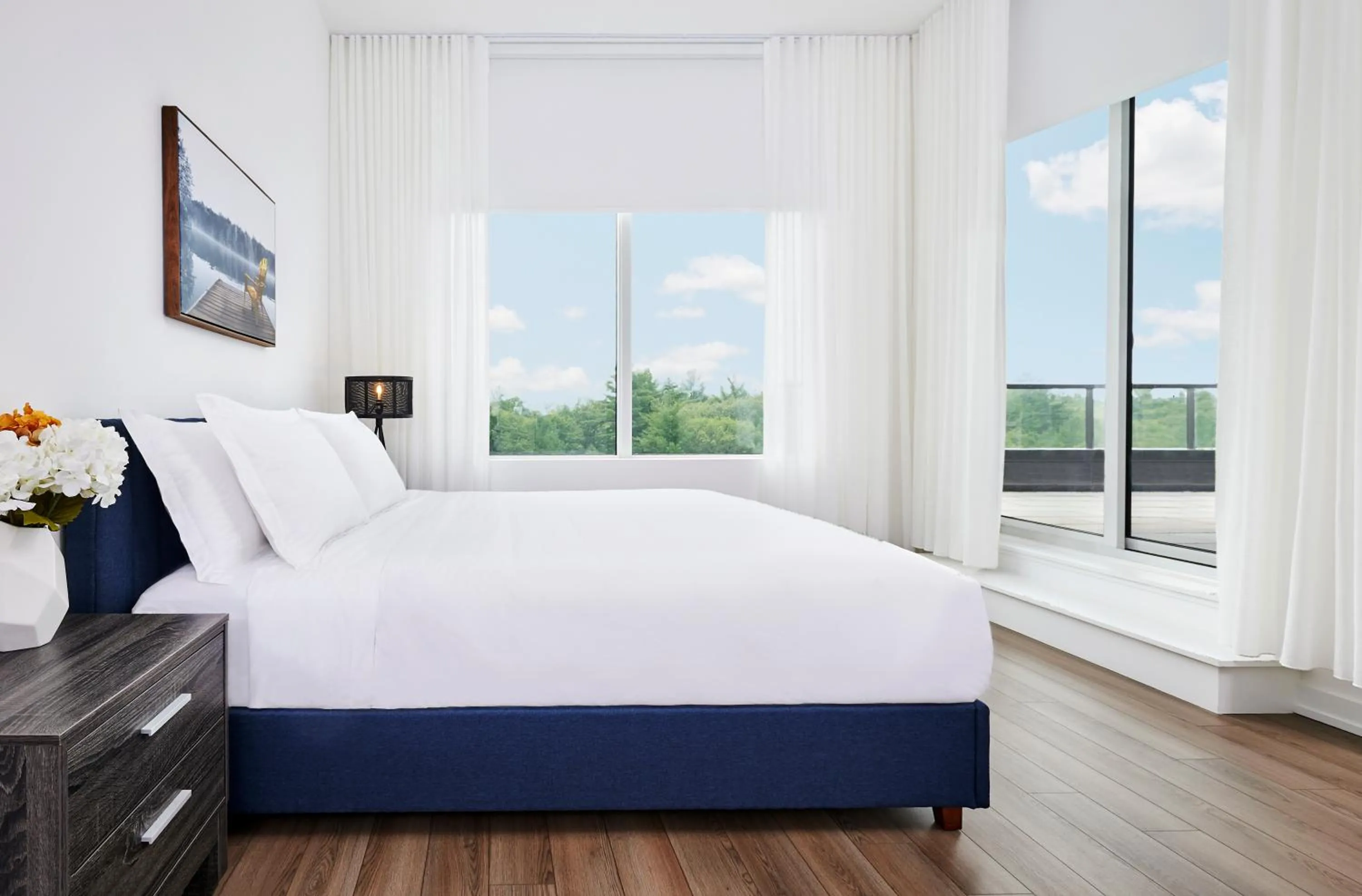 Bedroom, Bed in Muskoka Bay Resort