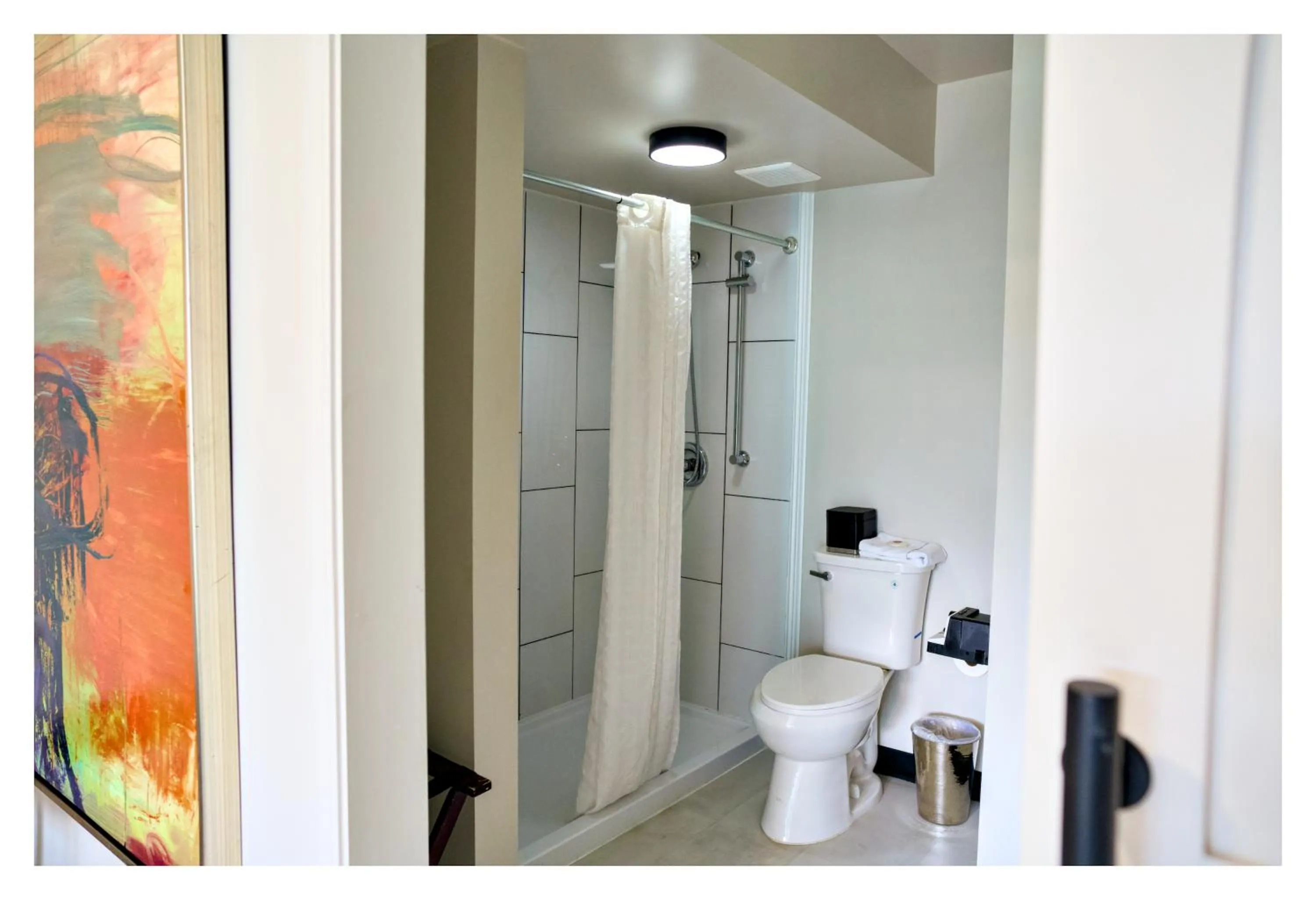 Bathroom in Heights House Hotel - Houston Heights Downtown, an Ascend Collection Hotel