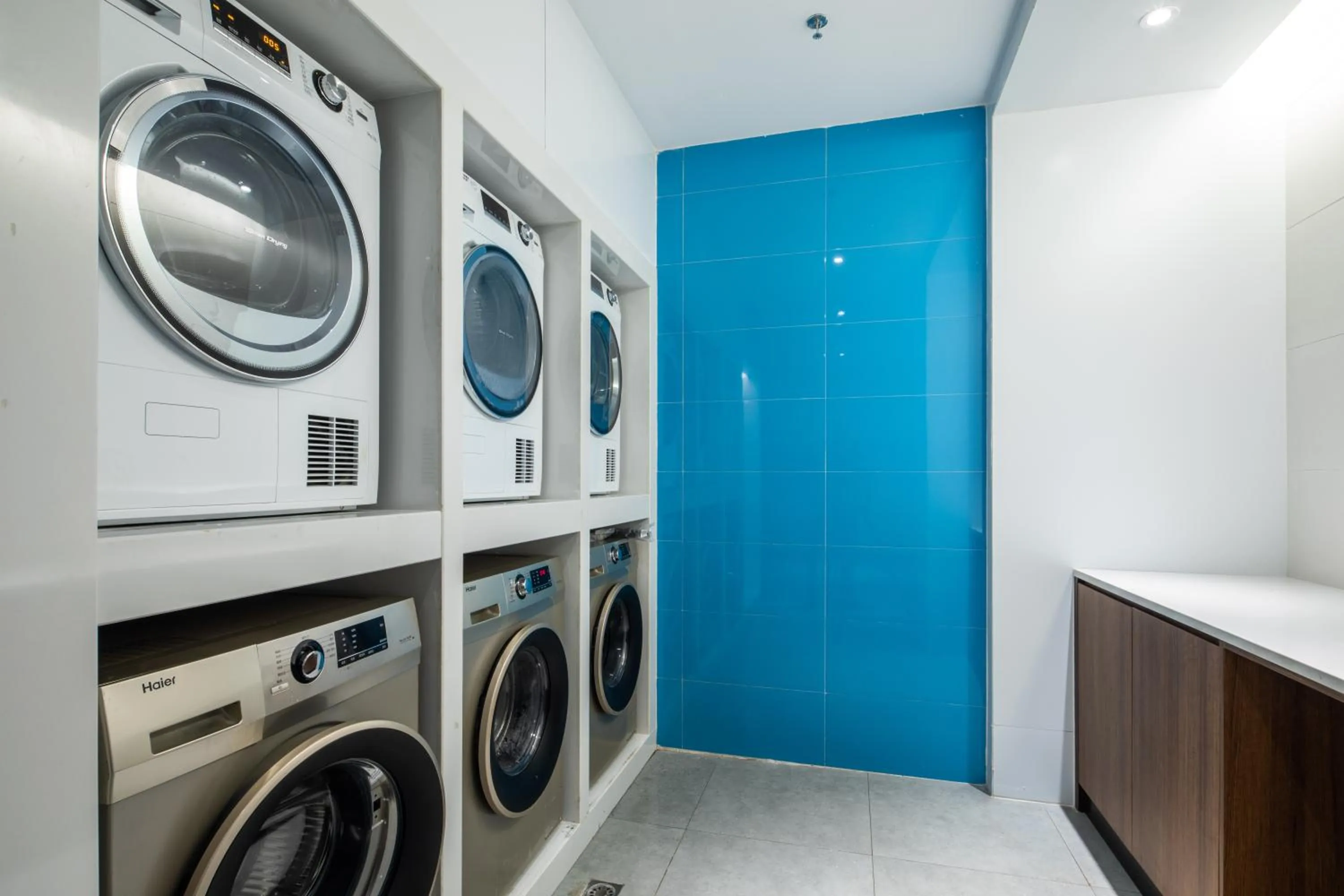 washing machine in Hampton by Hilton Nanhai Haikou
