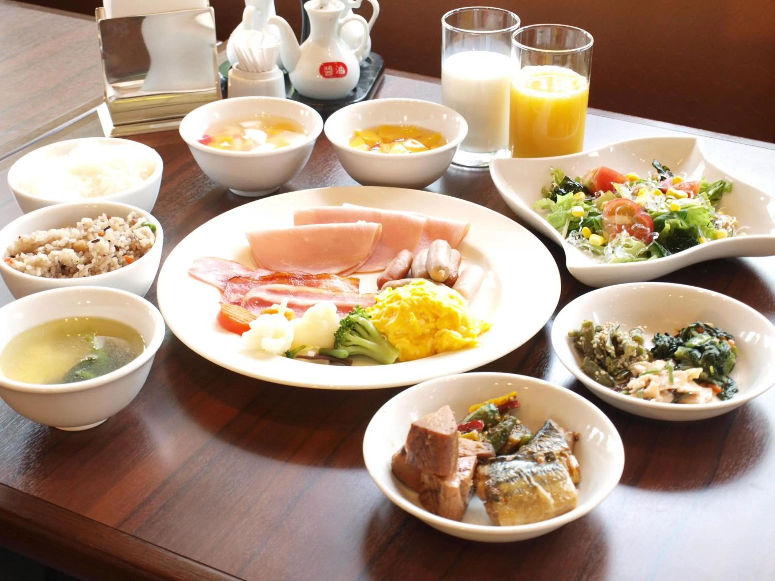 Buffet breakfast in Palace Hotel Kakegawa