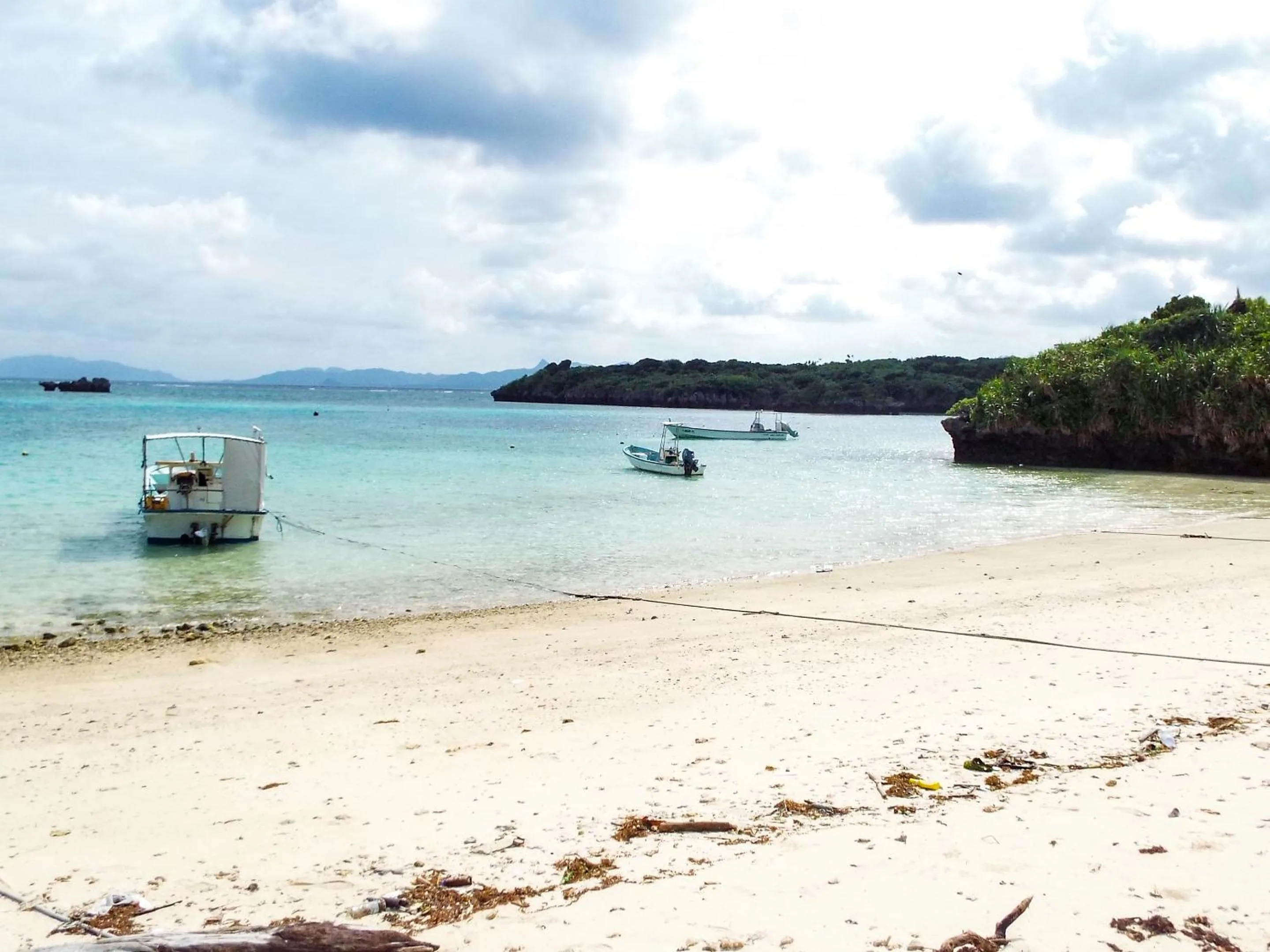 Beach in AsobiBASE Yamabare-House