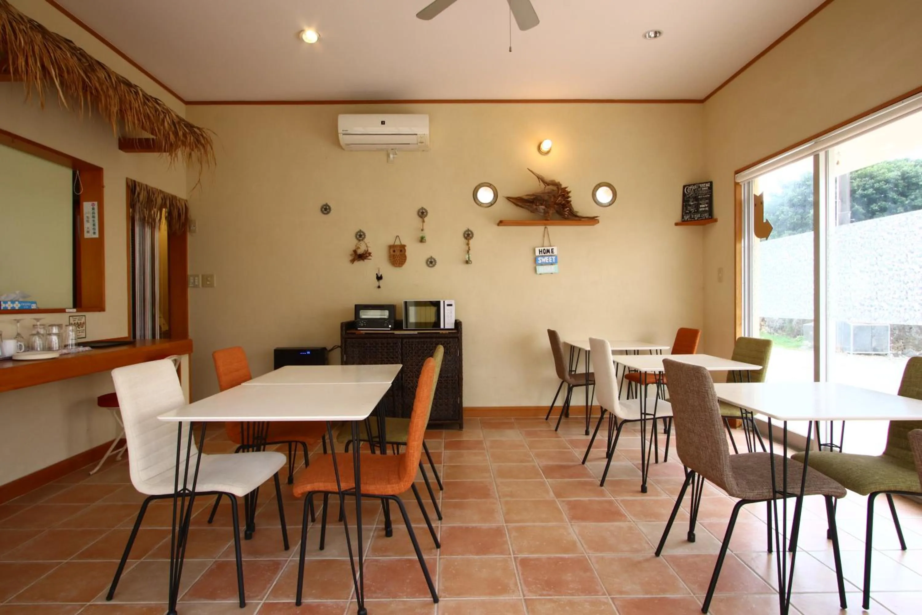 Dining area in AsobiBASE Yamabare-House