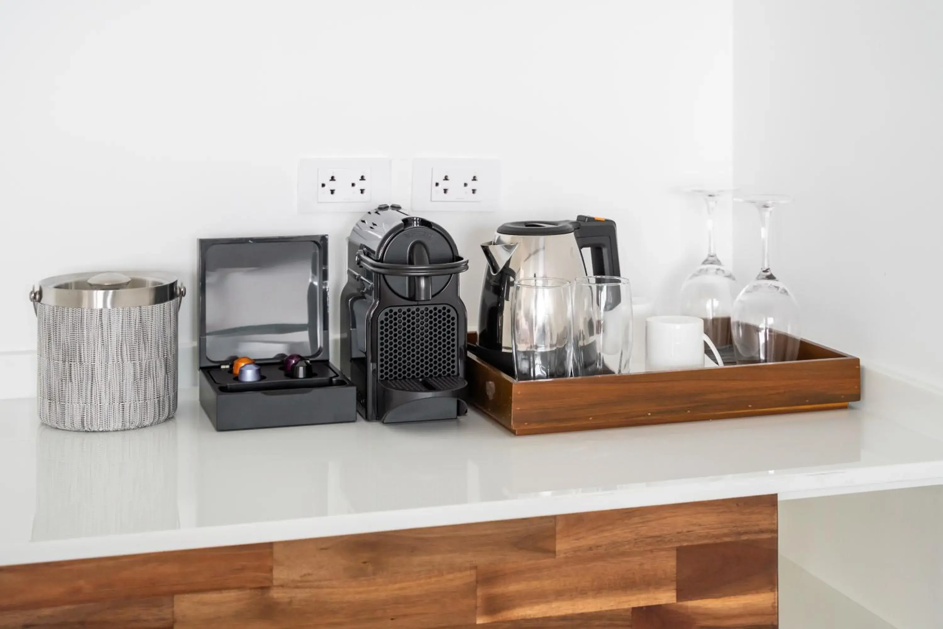 Grand Deluxe Pool Access Suite in UniQue BoutiQue Resort Grand Deluxe Pool Access Suite in UniQue BoutiQue Resort