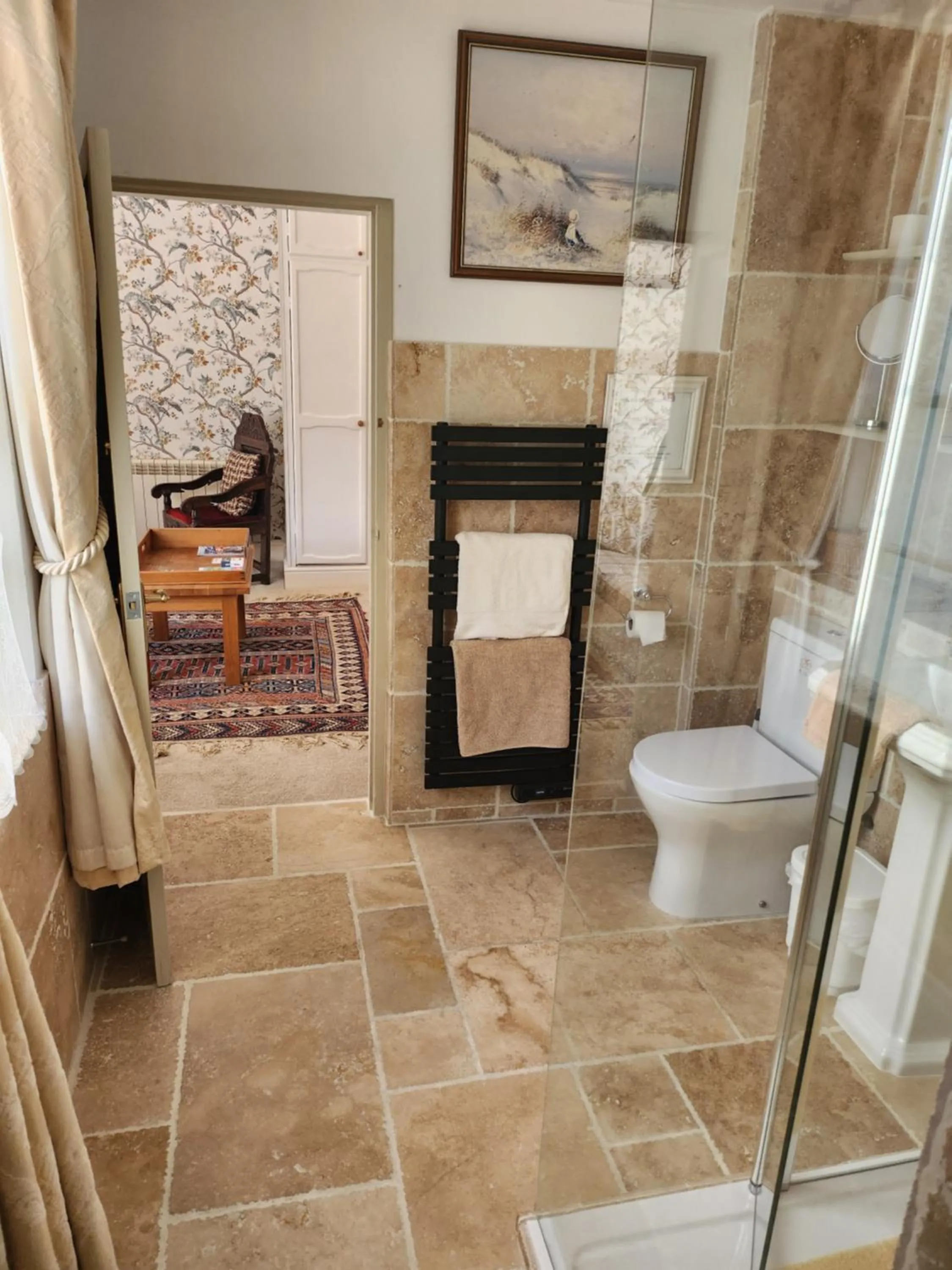 Bathroom in Anzac Street B+Bistro