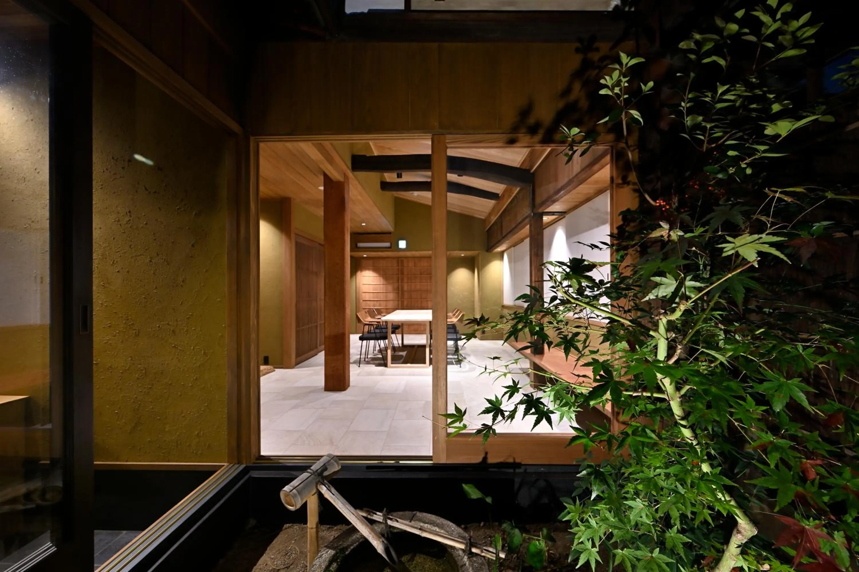 Night in Nishijin Fujita