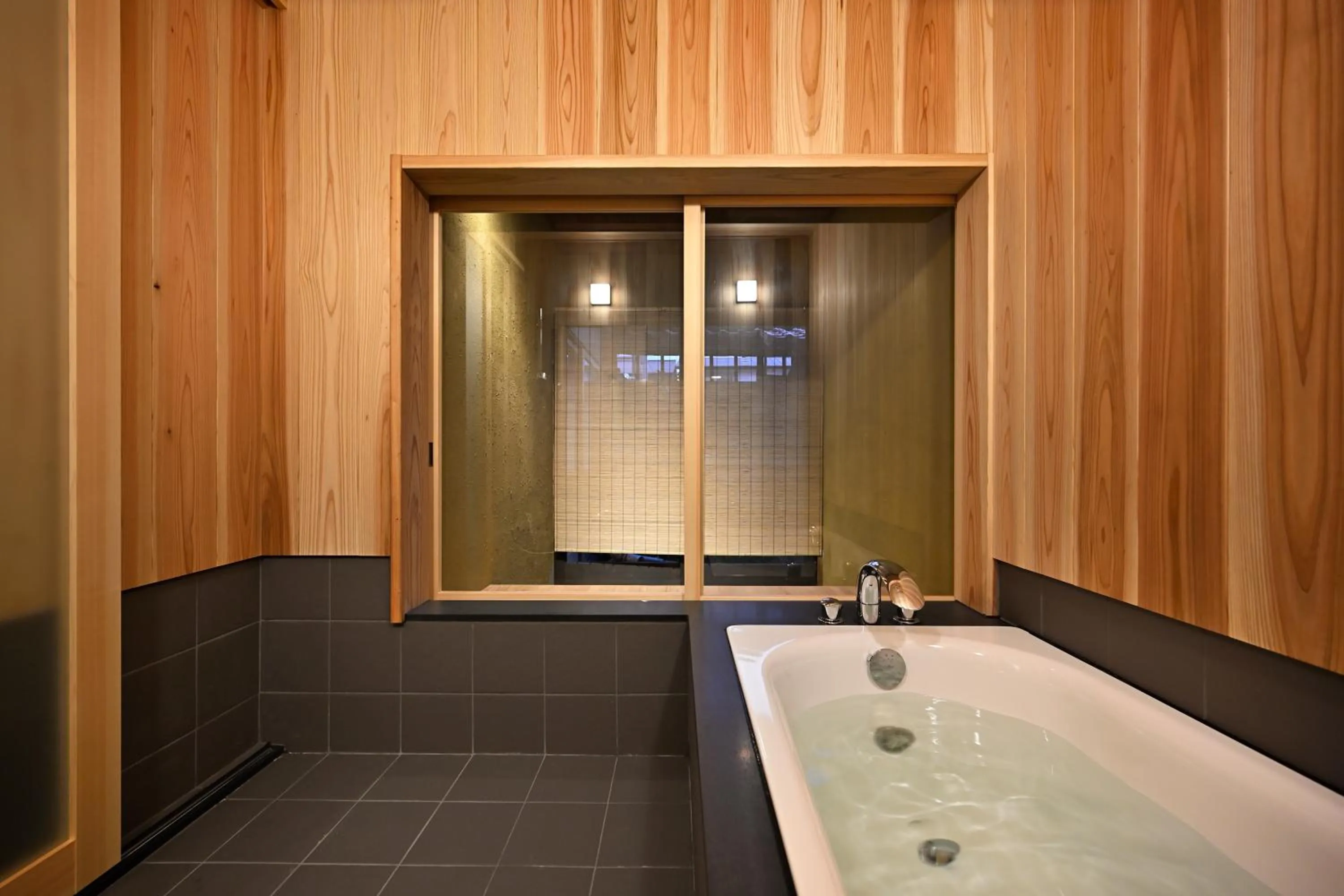 Bathroom in Nishijin Fujita