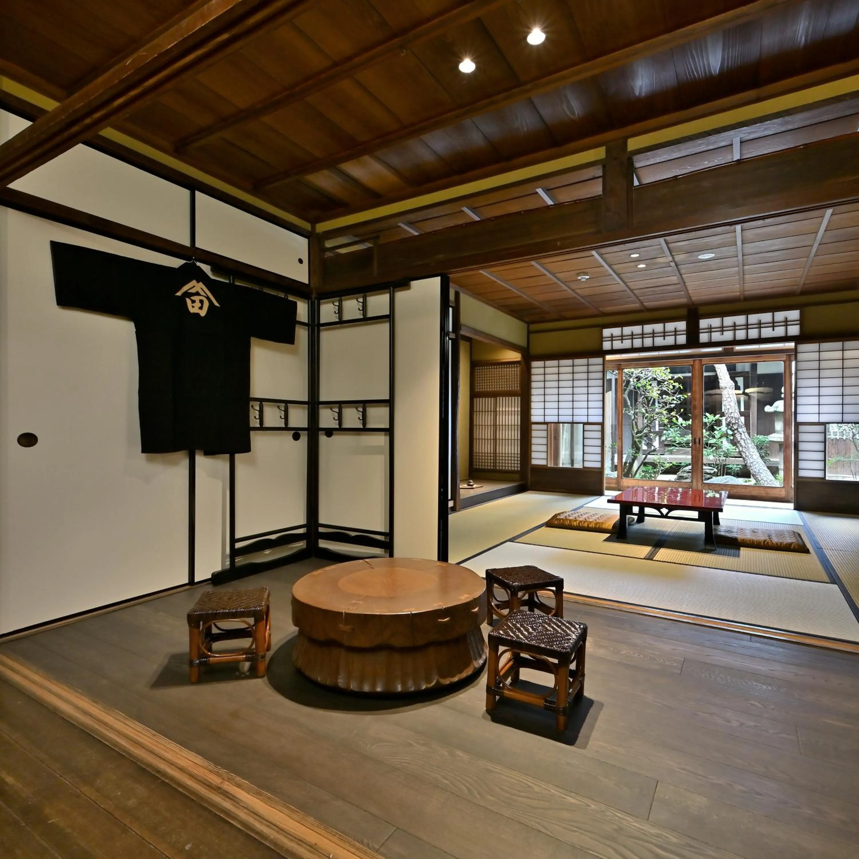 Day in Nishijin Fujita