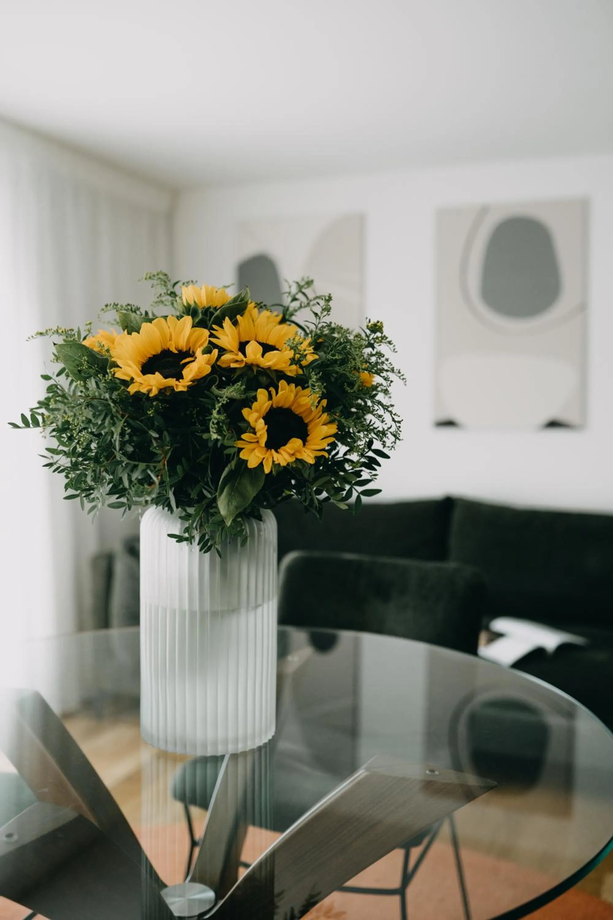 Living room in The Bold Type Hotel, a Member of Design Hotels