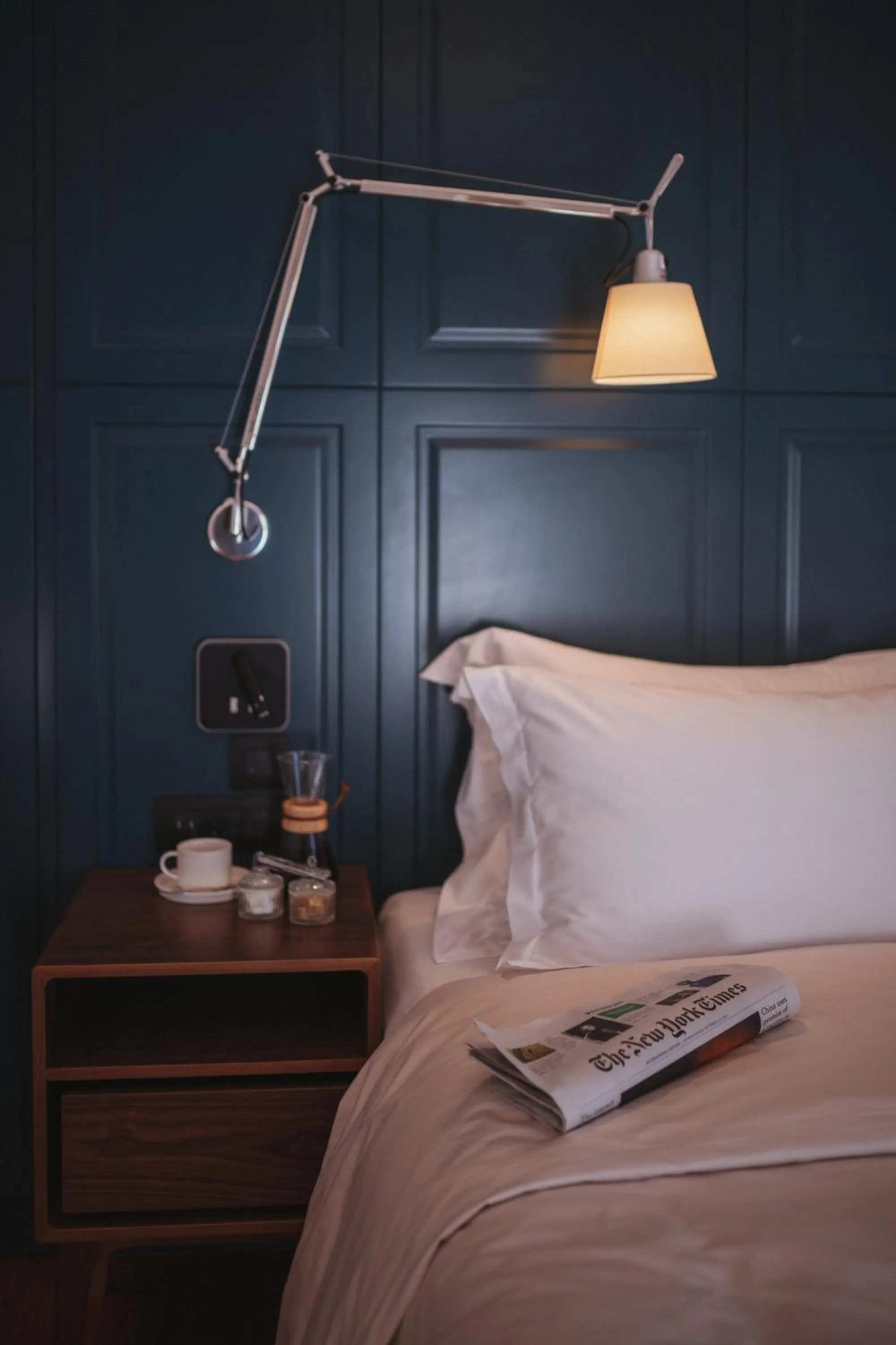 Bedroom, Bed in The Bold Type Hotel, a Member of Design Hotels