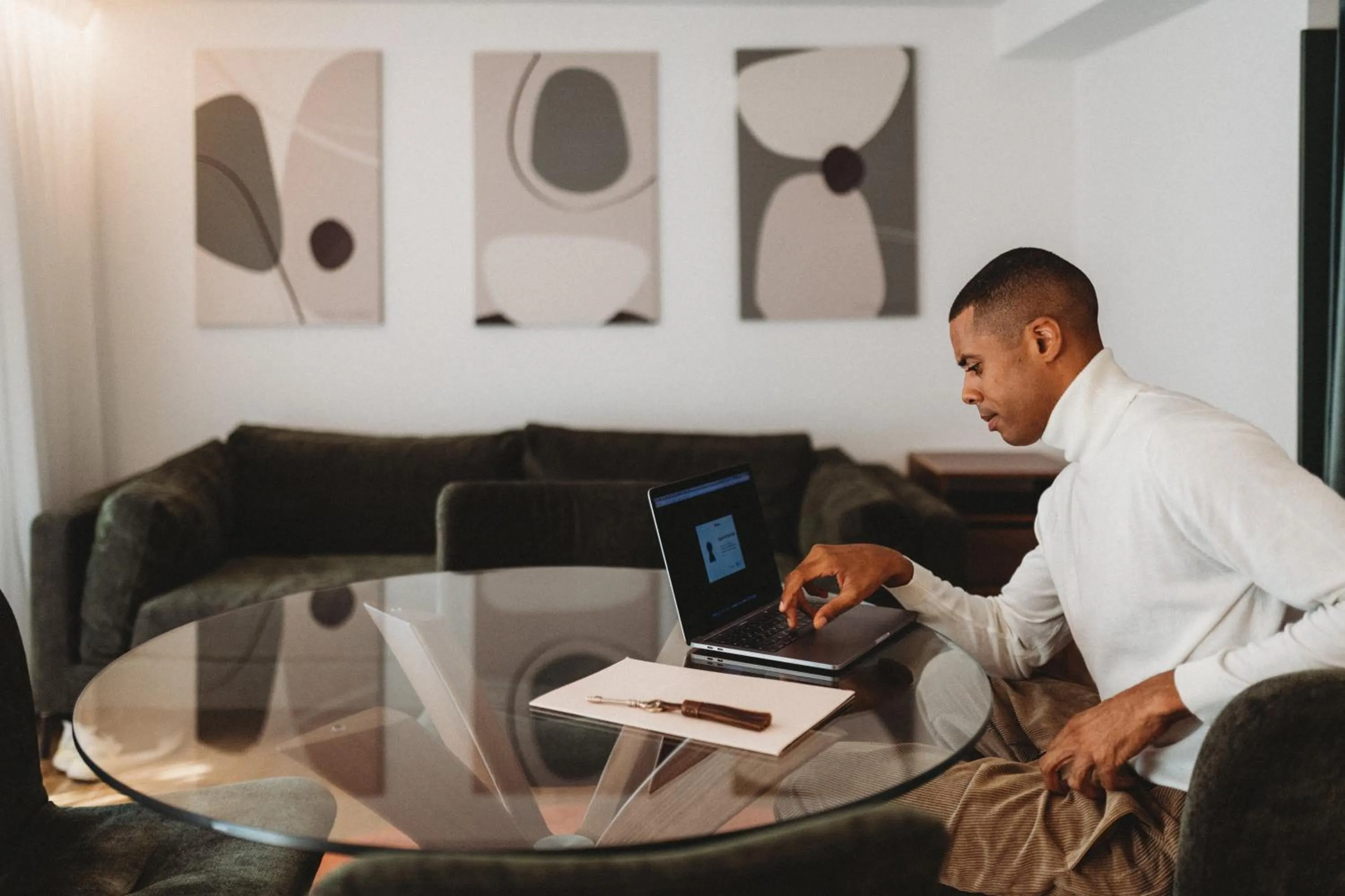 People in The Bold Type Hotel, a Member of Design Hotels