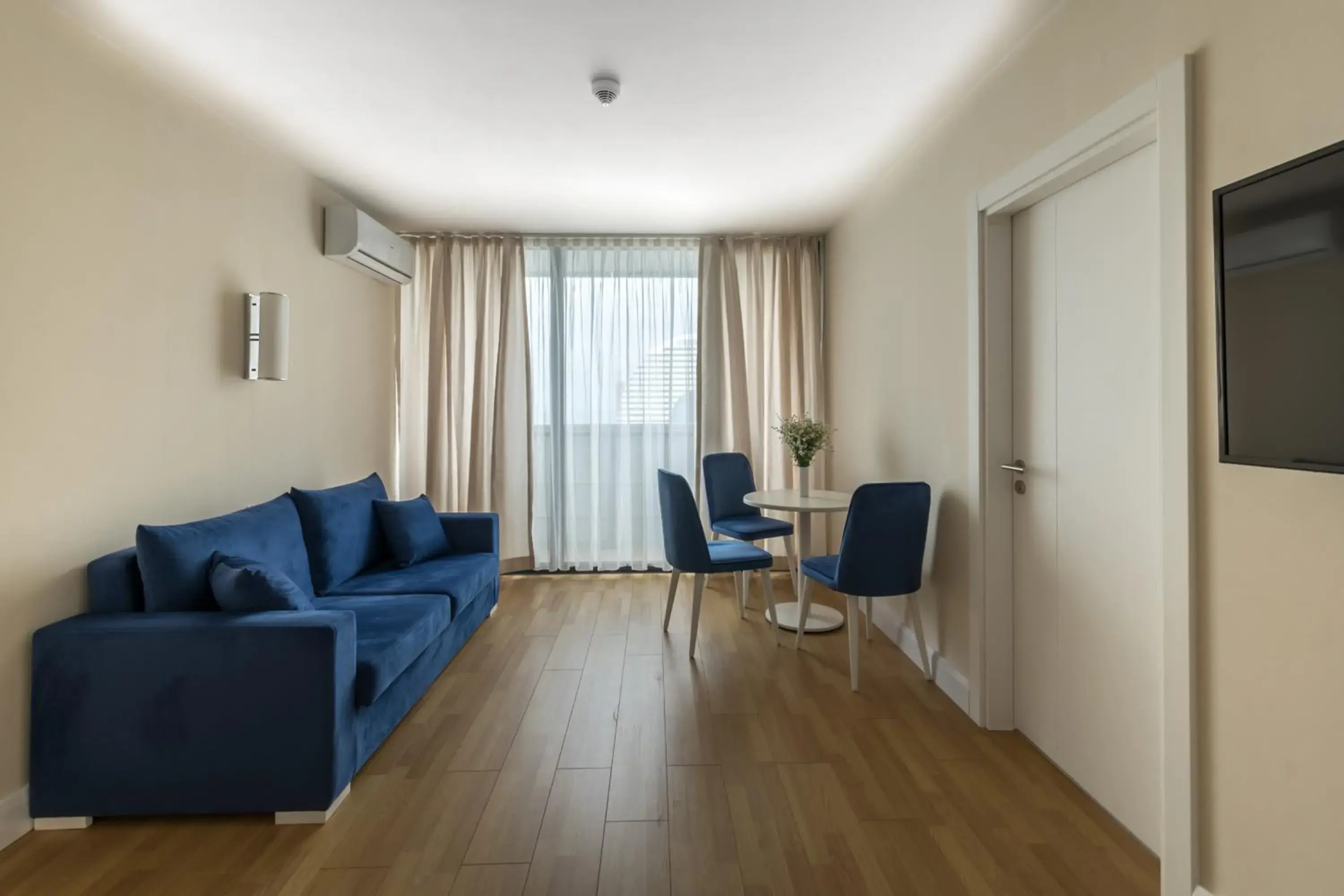 Deluxe Suite in Orbi City Hotel Official Deluxe Suite in Orbi City Hotel Official