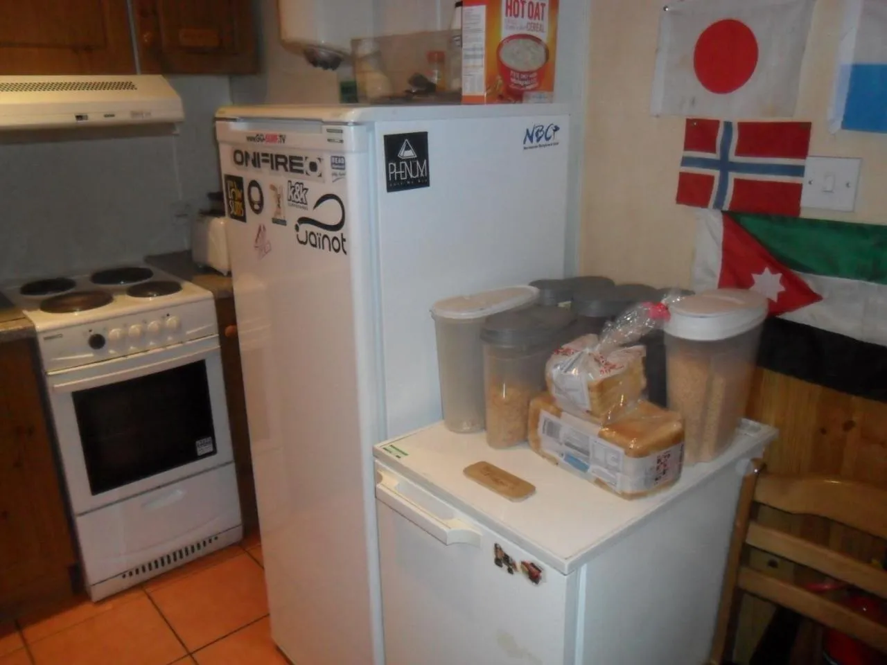 Communal kitchen in Sandras Backpackers