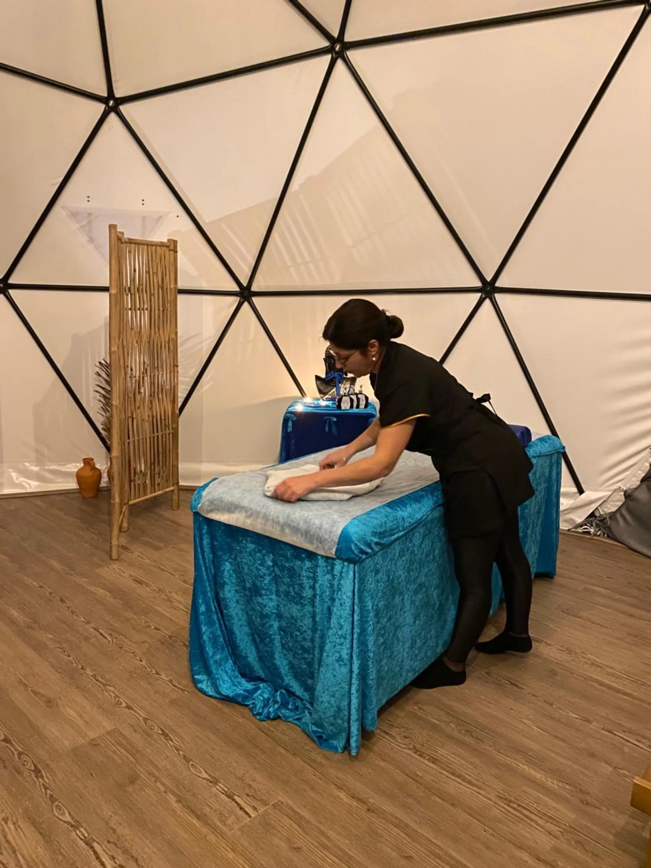 Hot Tub in Montimerso Skyscape Countryhouse