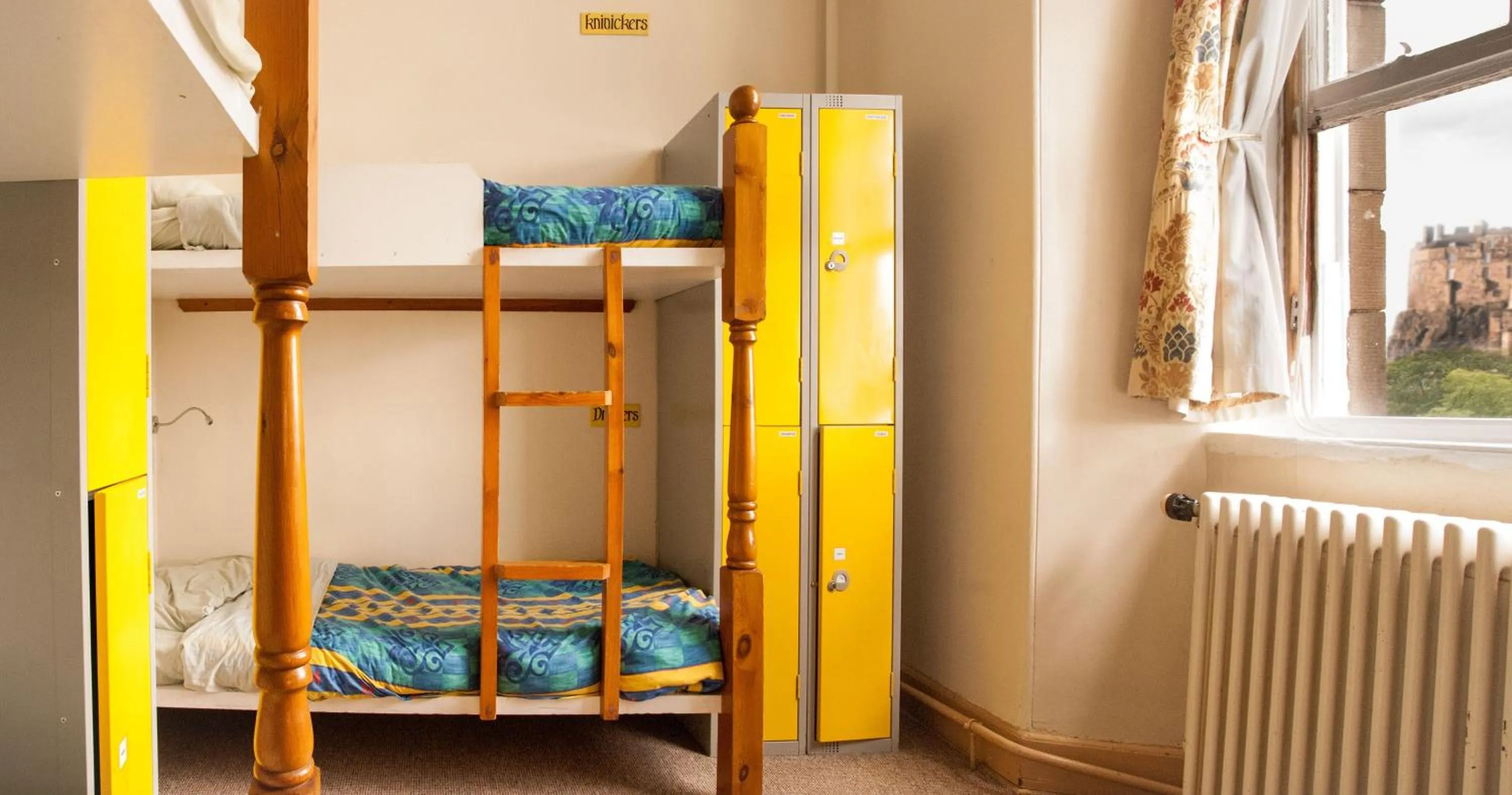 Bed in Castle Rock Hostel - Adults Only