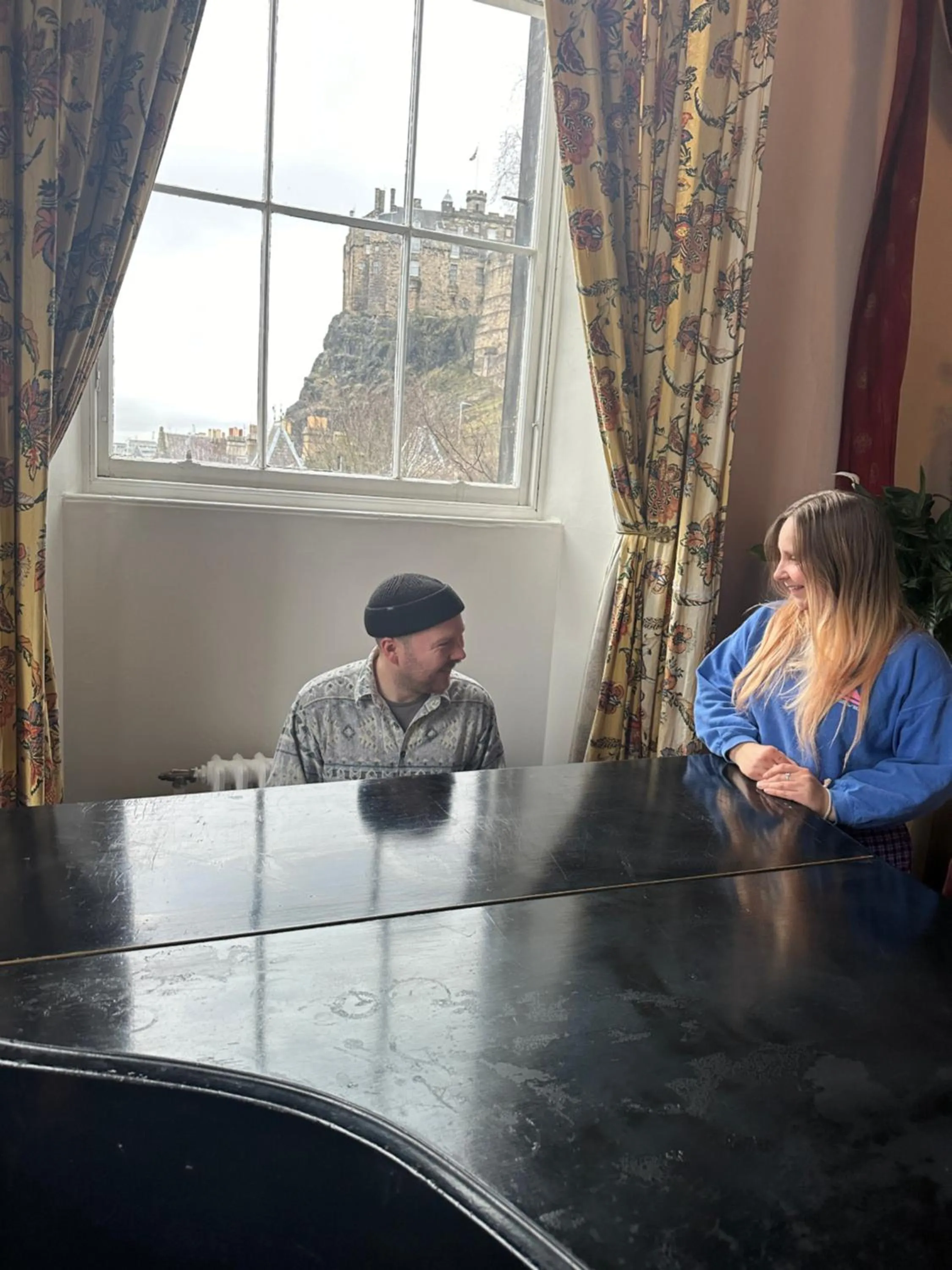 Castle Rock Hostel - Adults Only