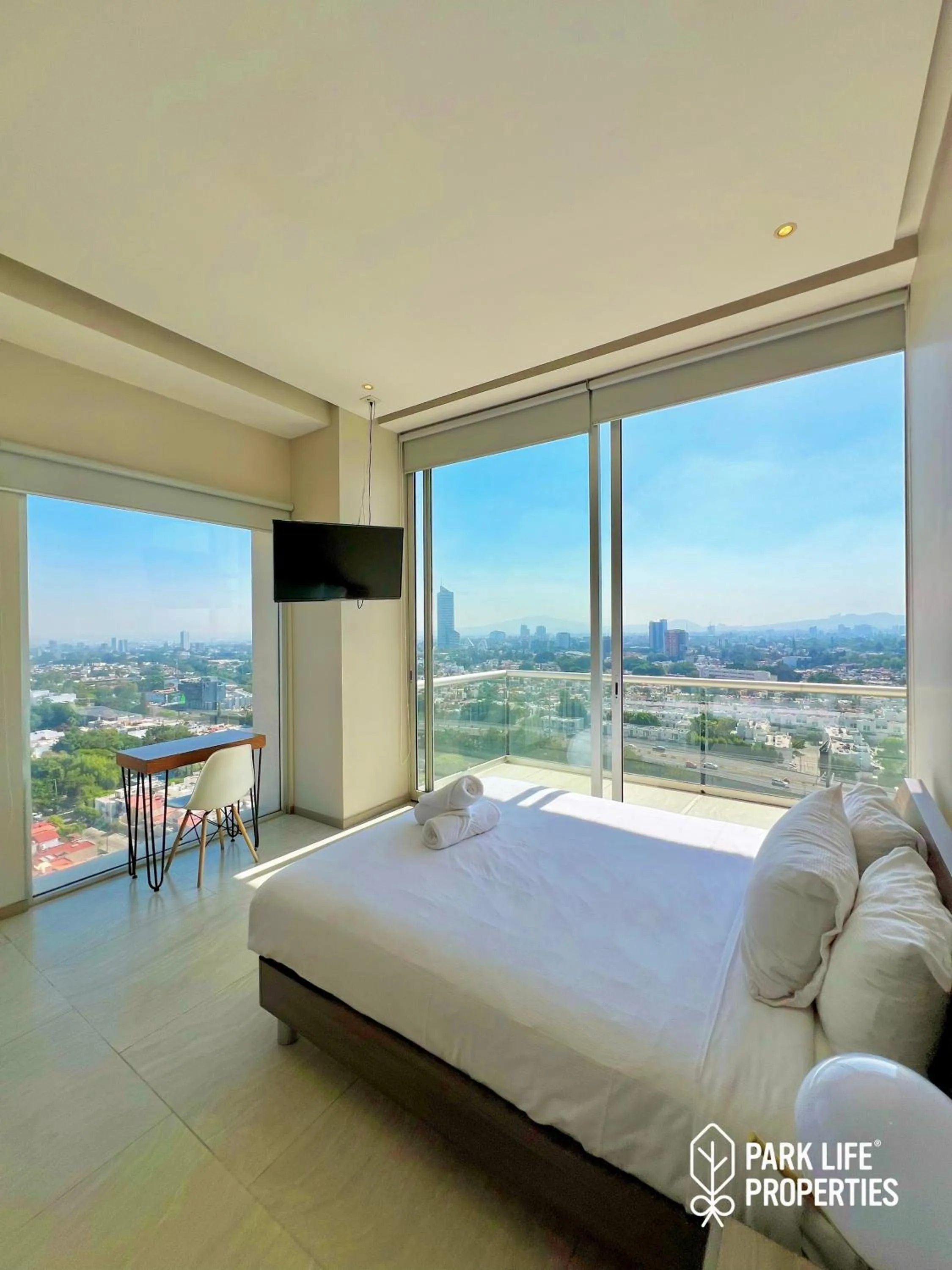 Bed in Park Life Guadalajara