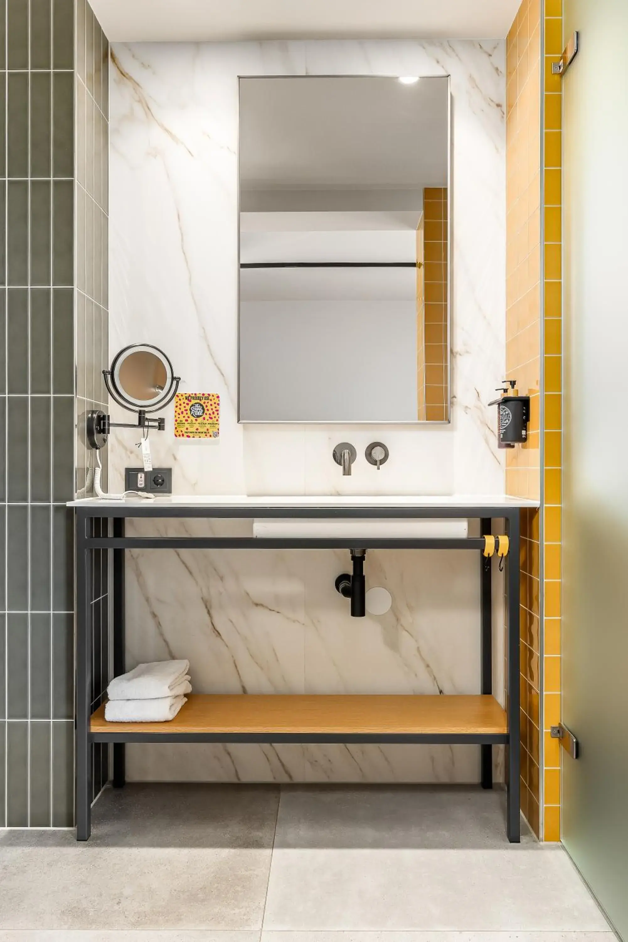 Deluxe Room - single occupancy in Cityhotel Wood Deluxe Room - single occupancy in Cityhotel Wood