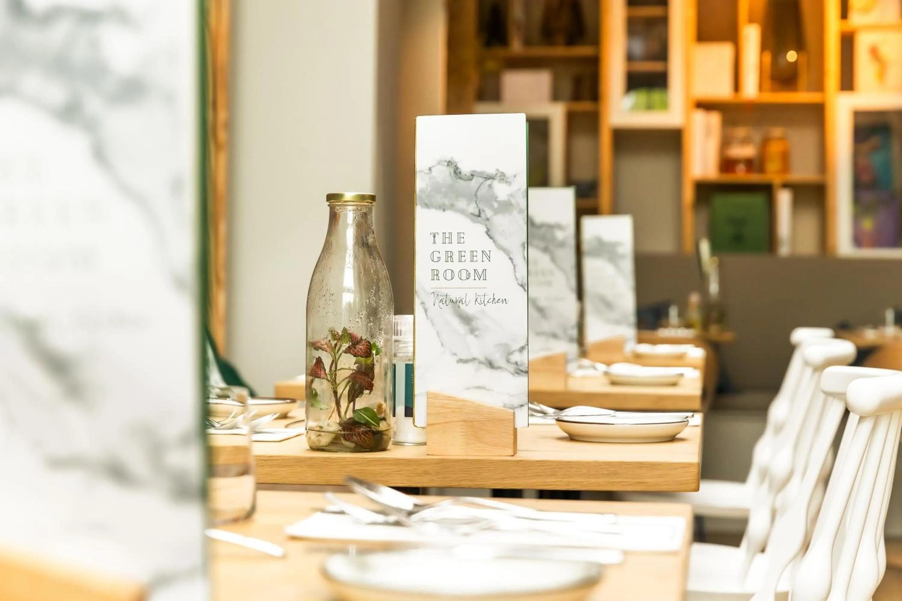 Restaurant/places to eat in Cityhotel Wood