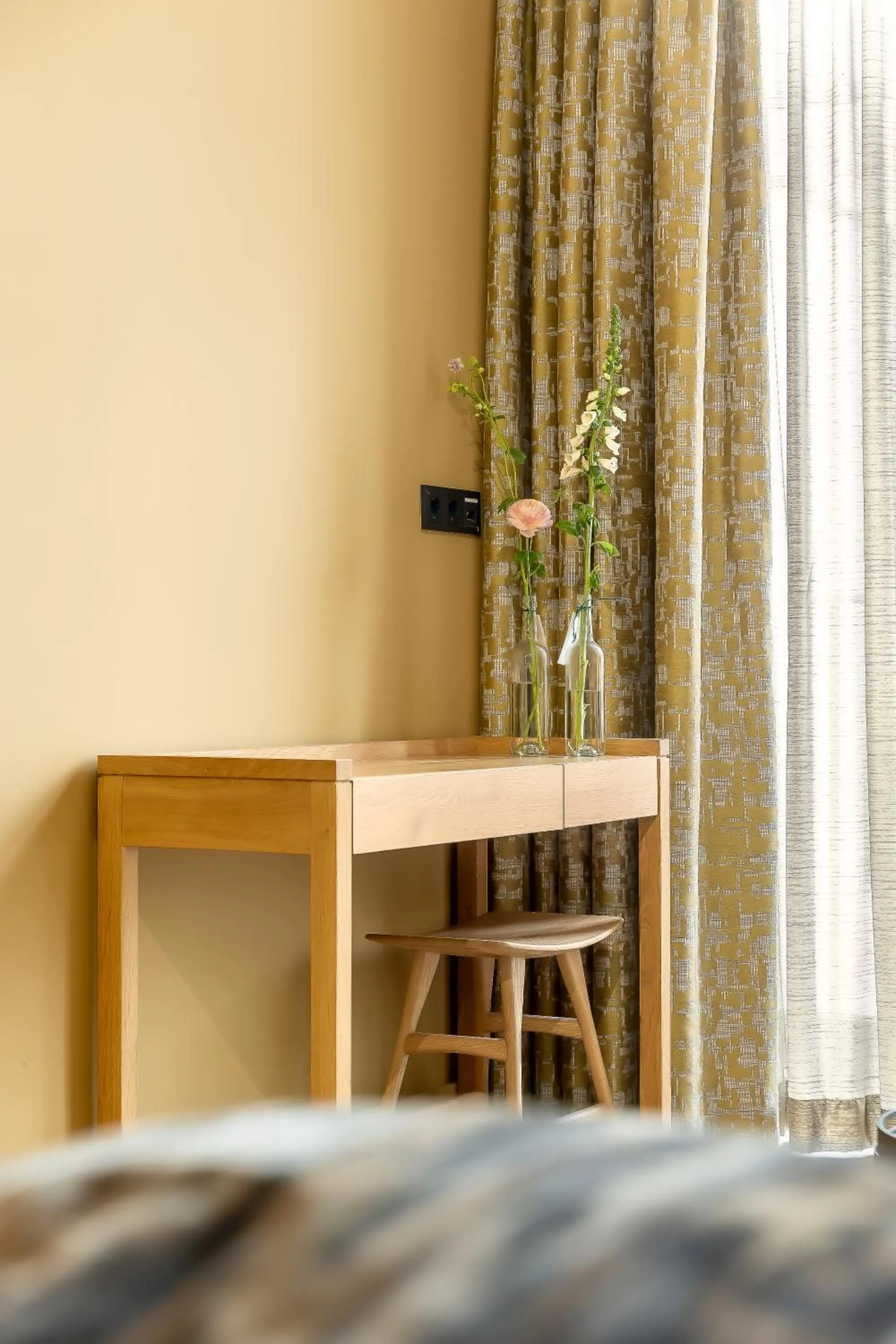 Decorative detail in Cityhotel Wood