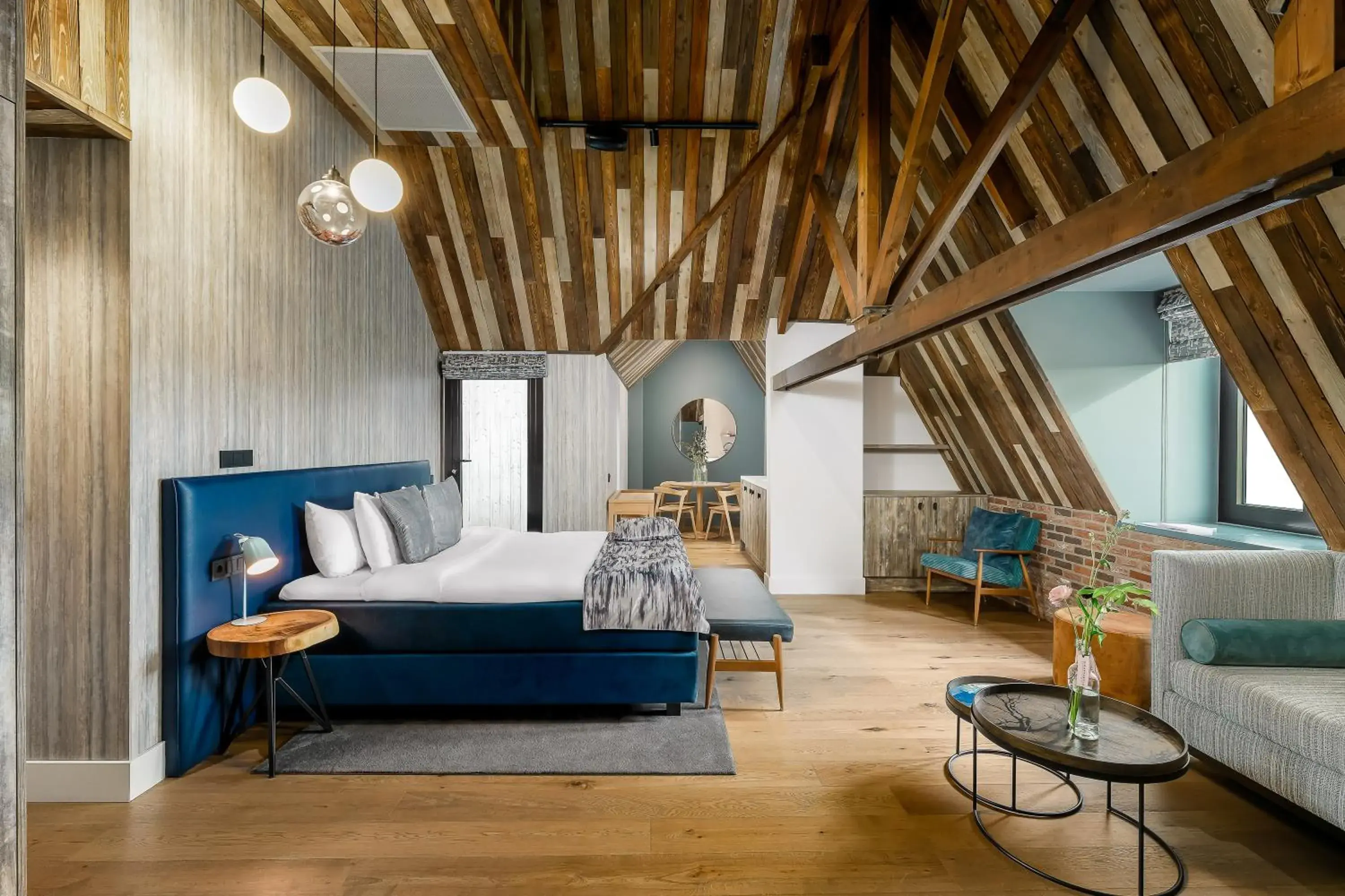 Cityloft with Jacuzzi and Terrace - single occupancy in Cityhotel Wood Cityloft with Jacuzzi and Terrace - single occupancy in Cityhotel Wood