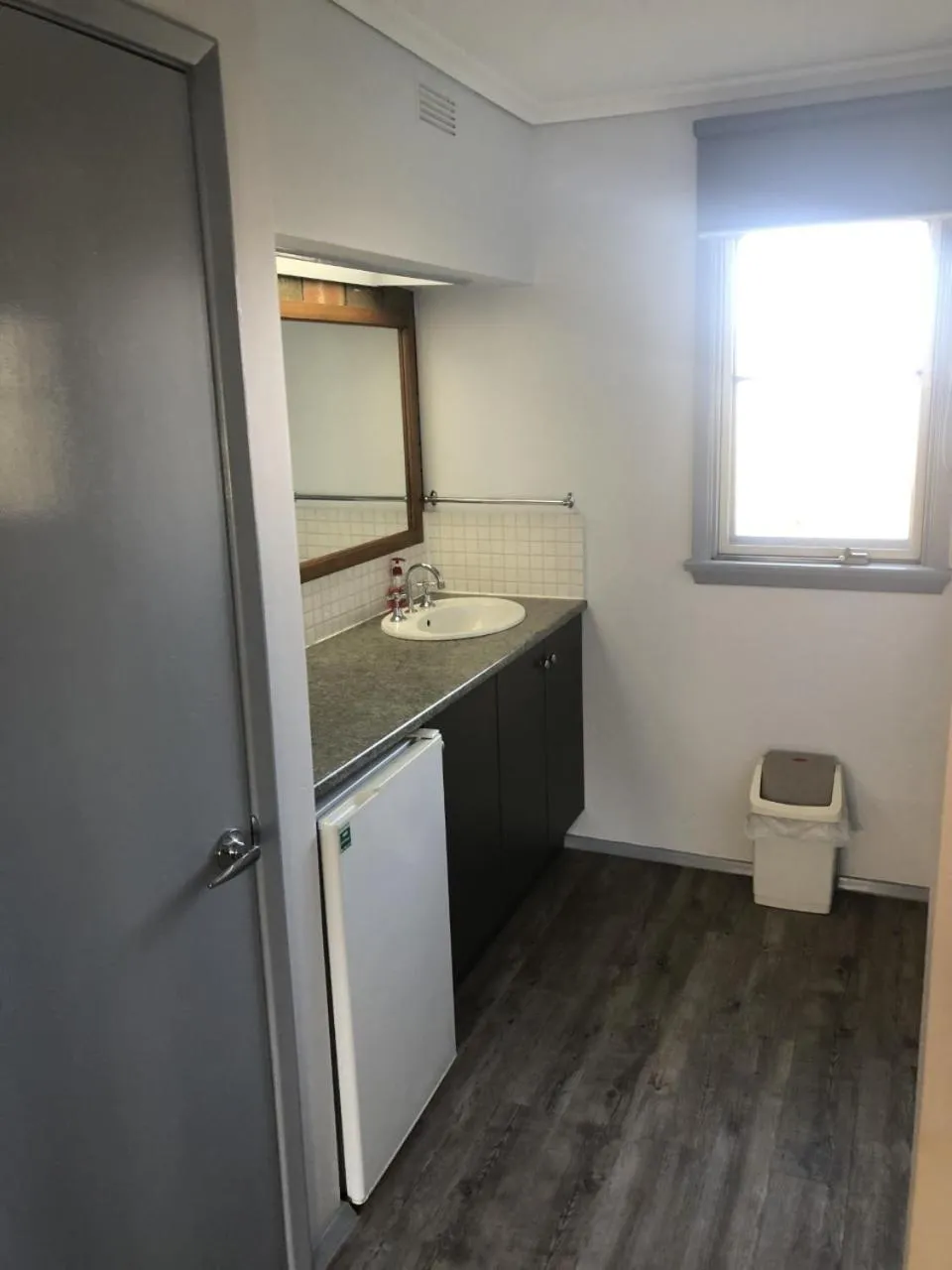 Kitchen or kitchenette in Creswick Motel