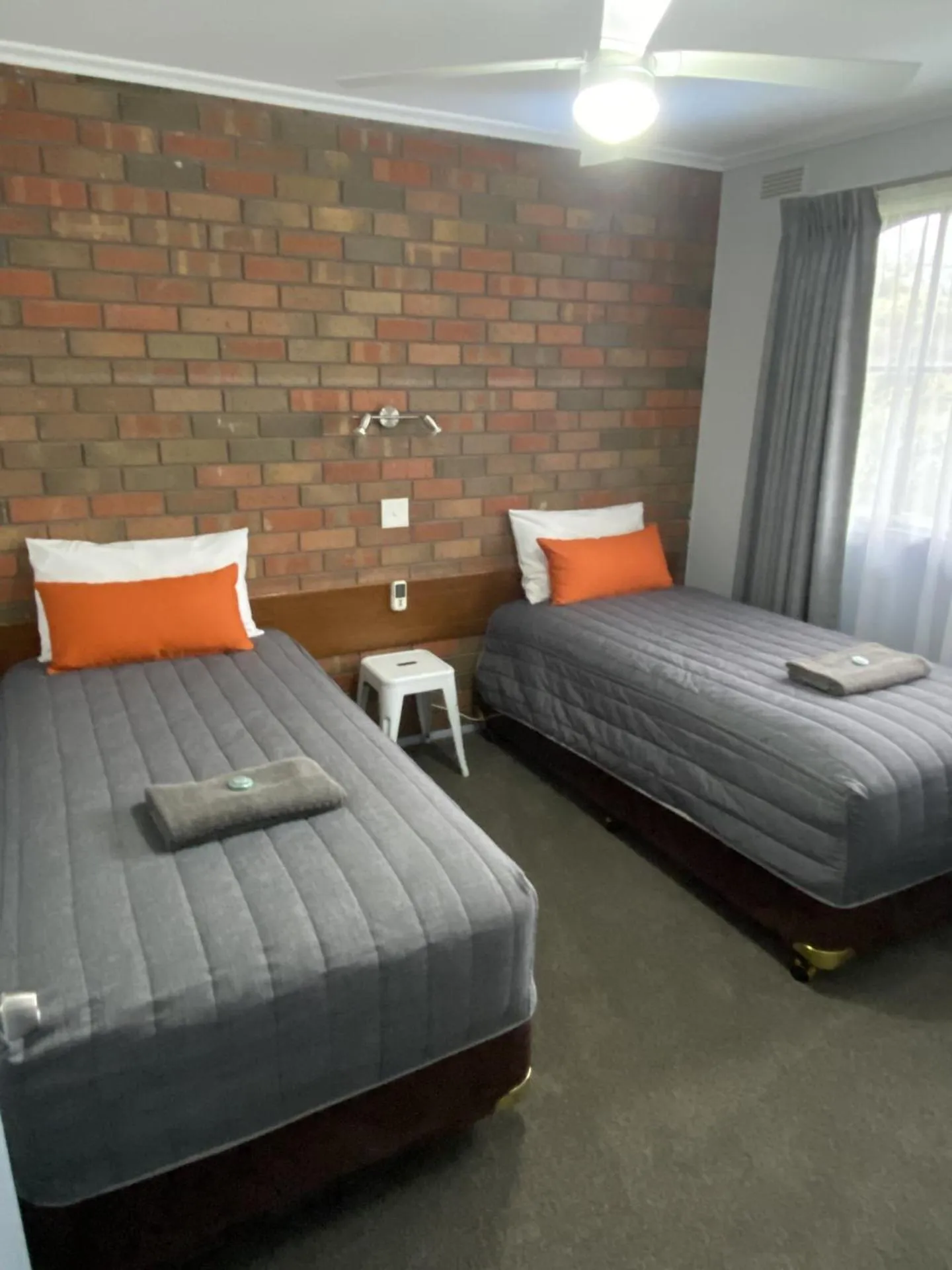 Bedroom, Bed in Creswick Motel