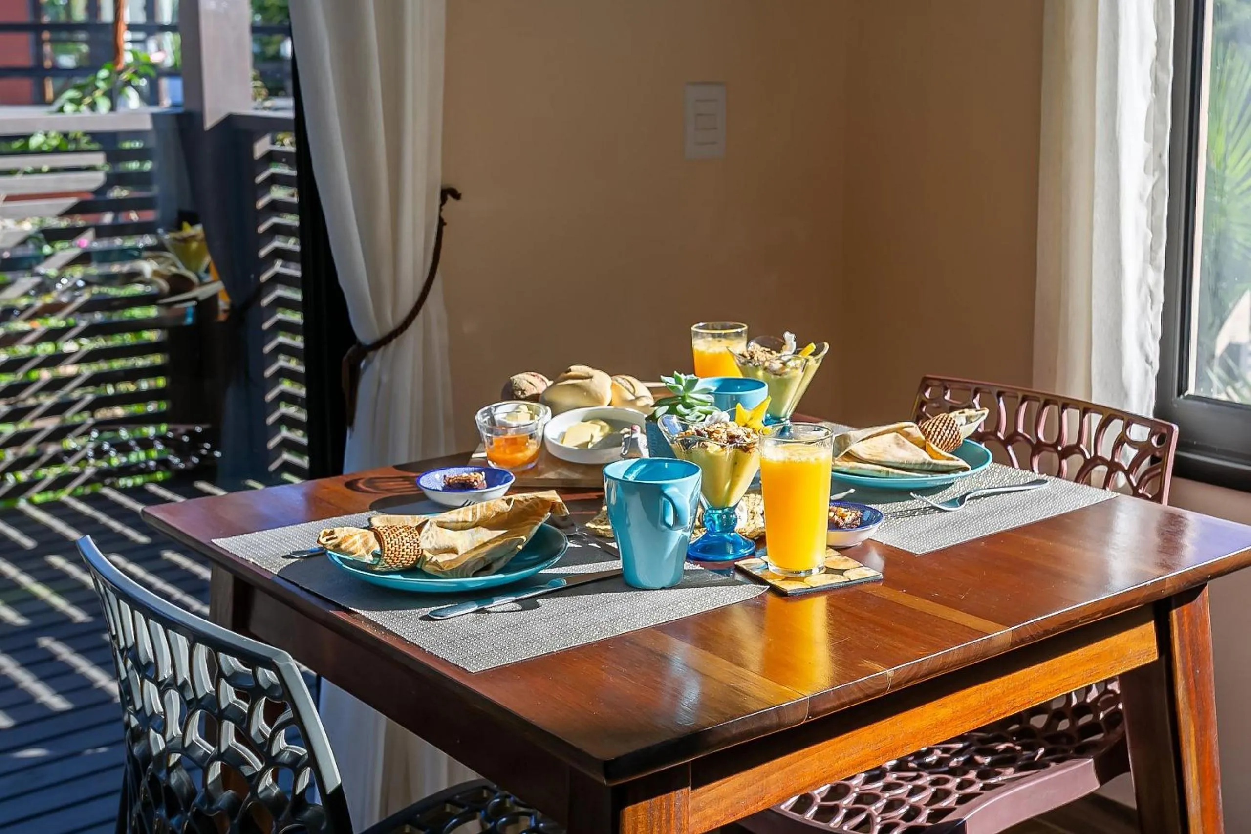 Buffet breakfast in Shiva Boutique Hotel - Praia do Rosa