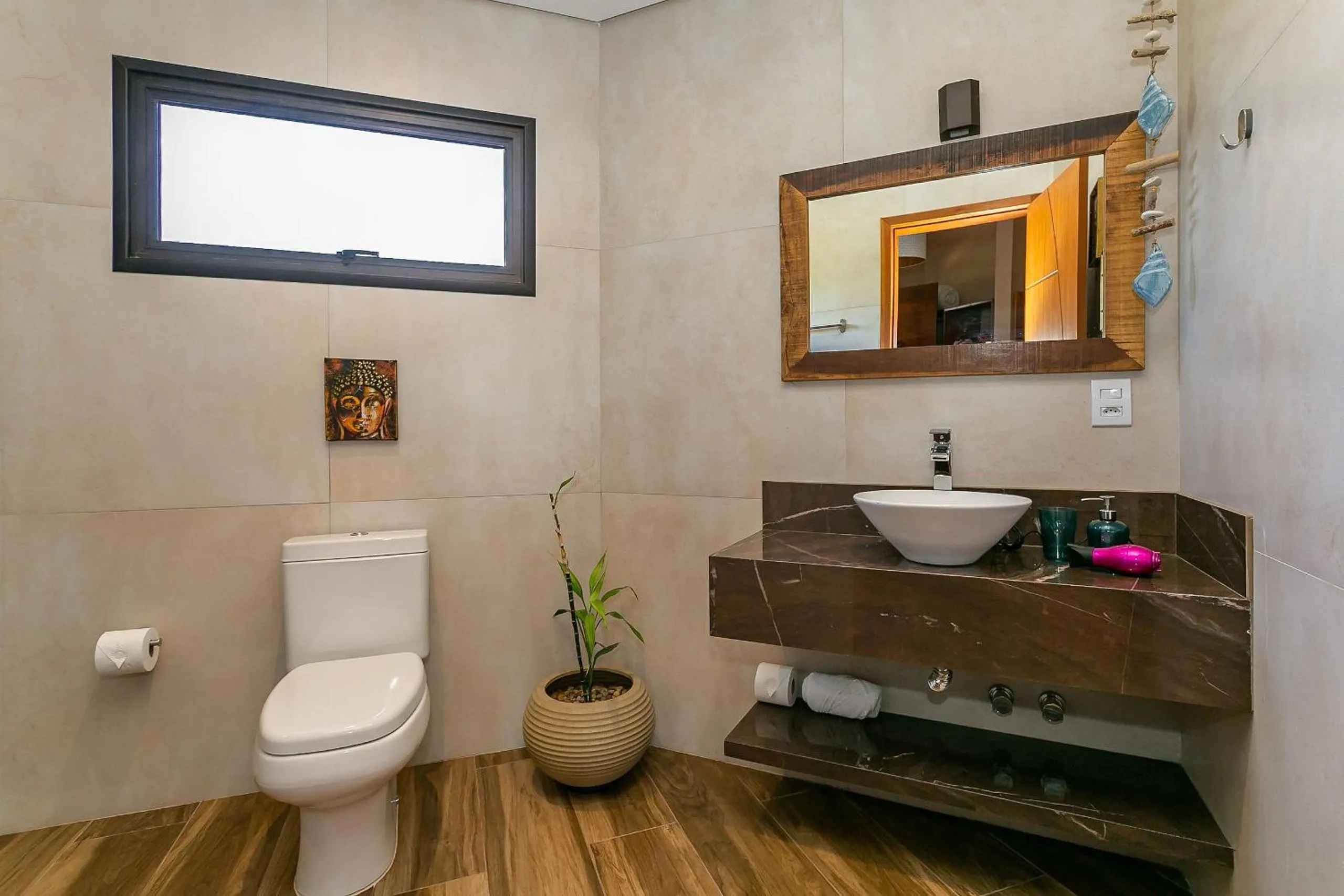 Toilet in Shiva Boutique Hotel - Praia do Rosa