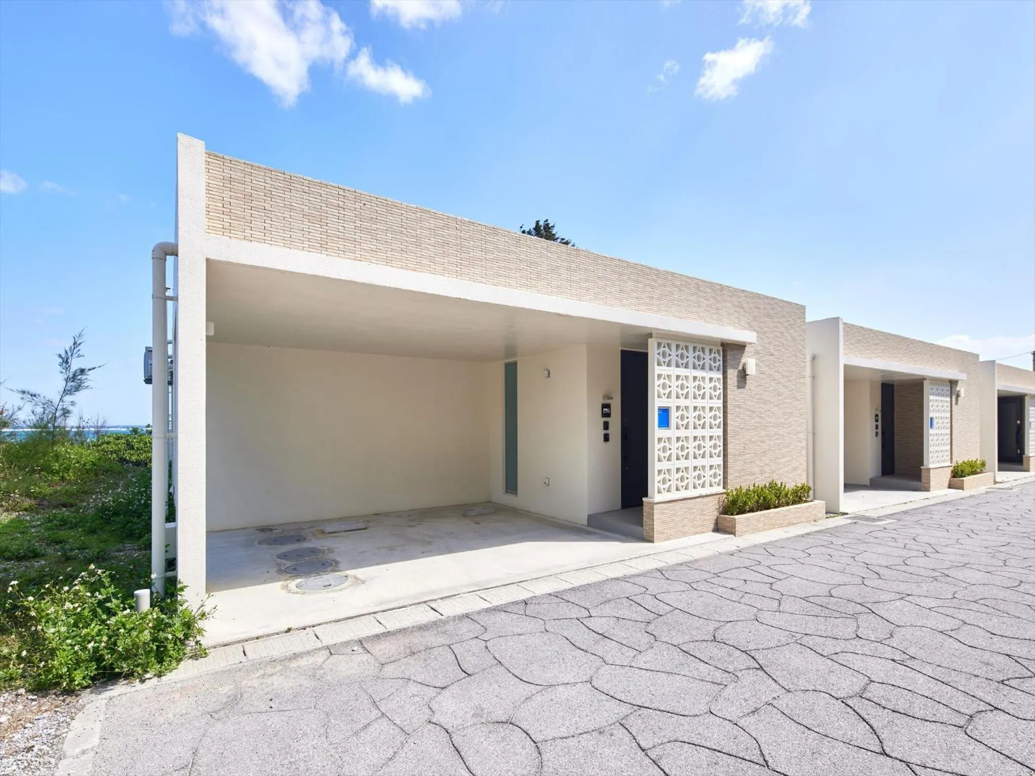 Facade/entrance in The Pool & Sauna Villa MOTOBU
