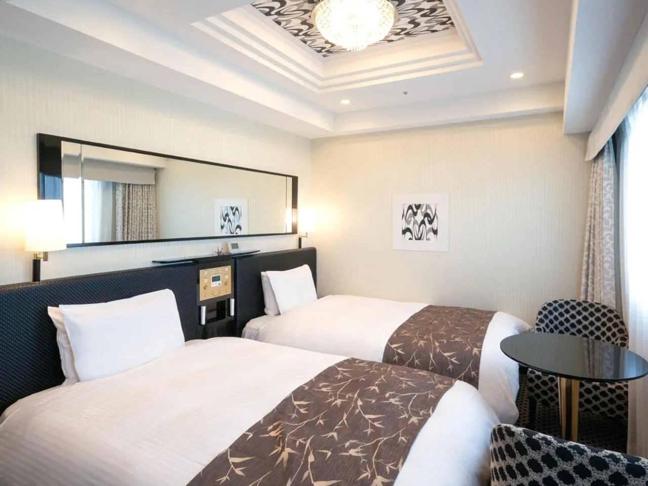 Photo of the whole room, Bed in APA Hotel Nihombashi Bakuroyokoyama Ekimae