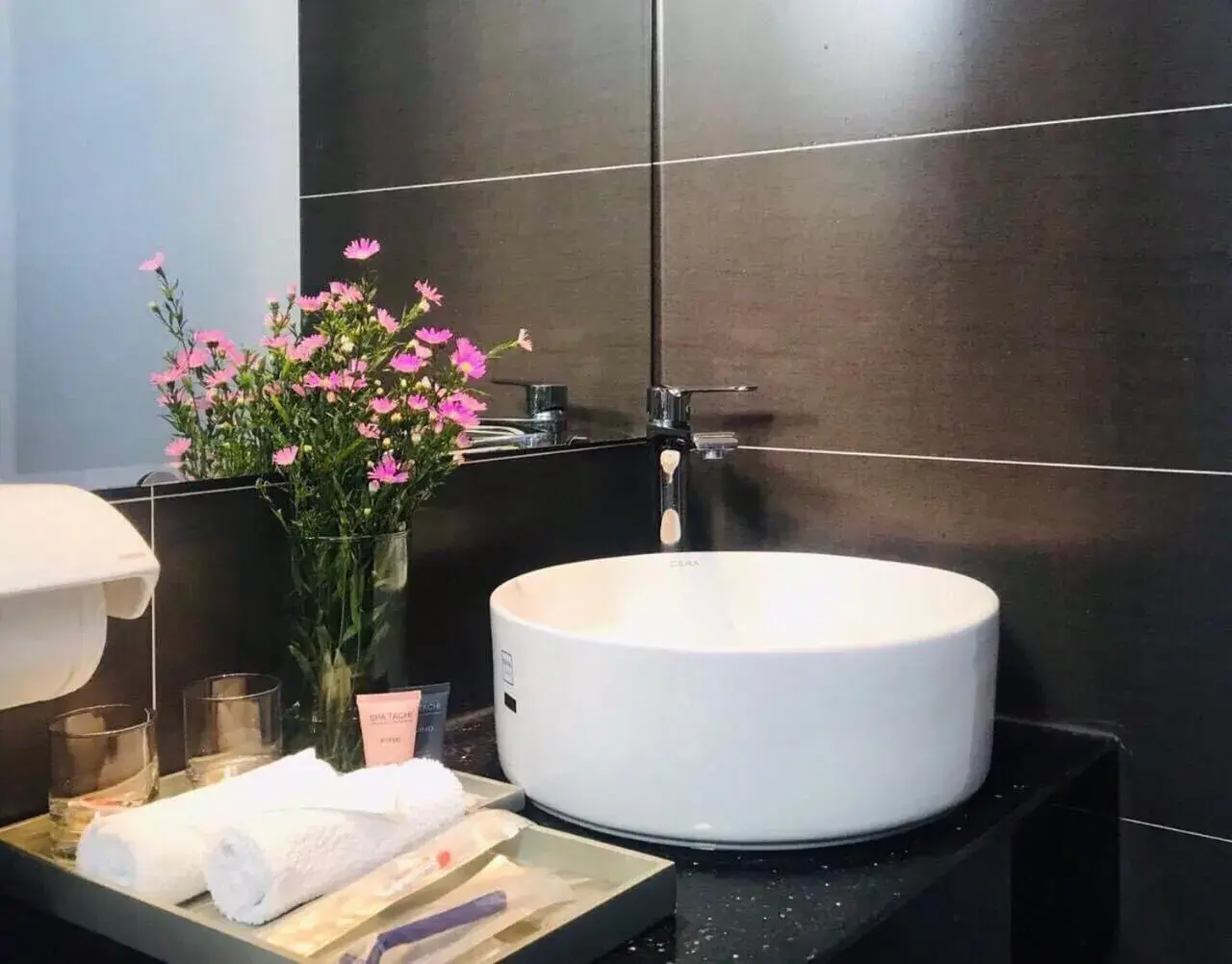 Two-Bedroom Apartment in Cali hotel books Da Nang Two-Bedroom Apartment in Cali hotel books Da Nang