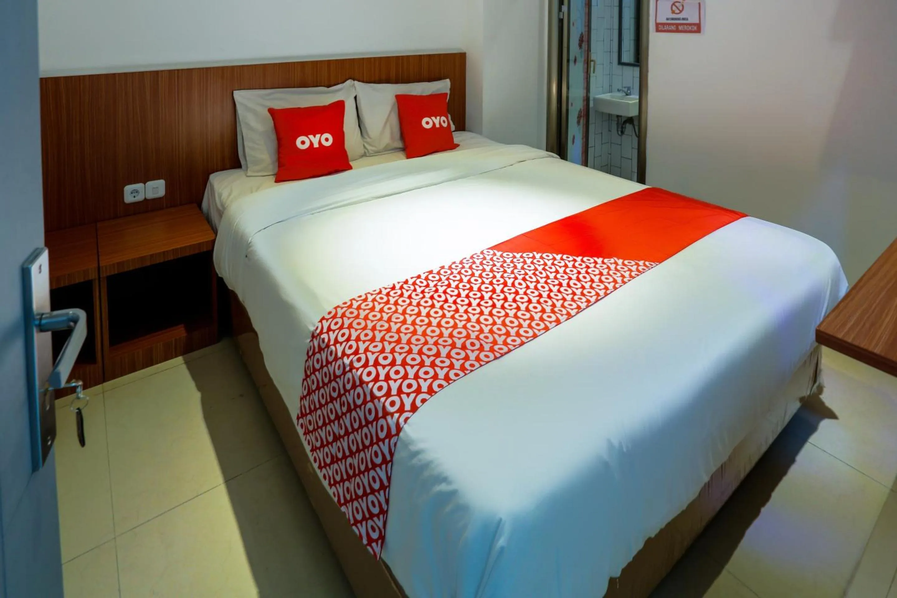 Bedroom, Bed in Hotel O Point Inn