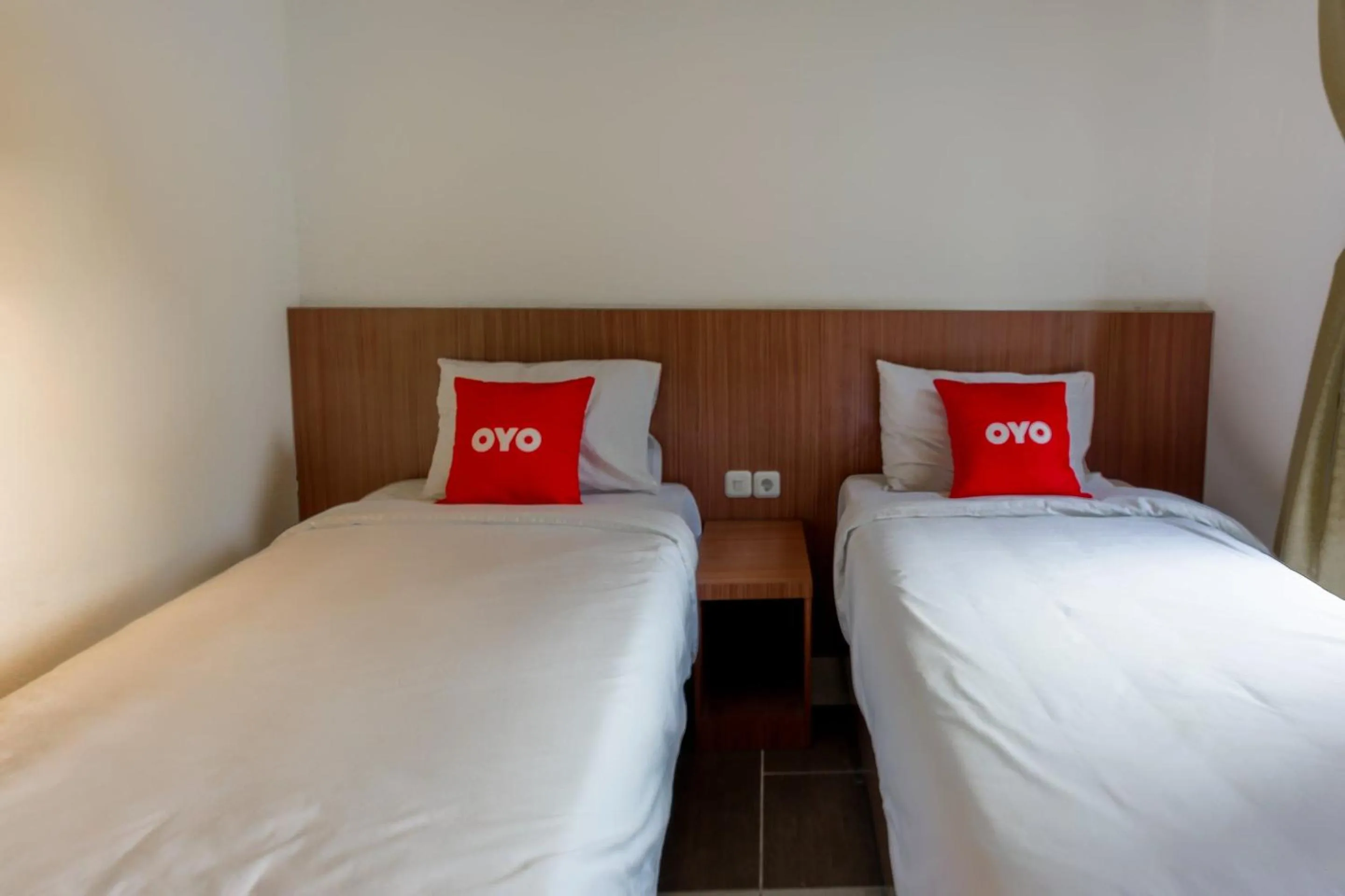 Bedroom, Bed in Hotel O Point Inn