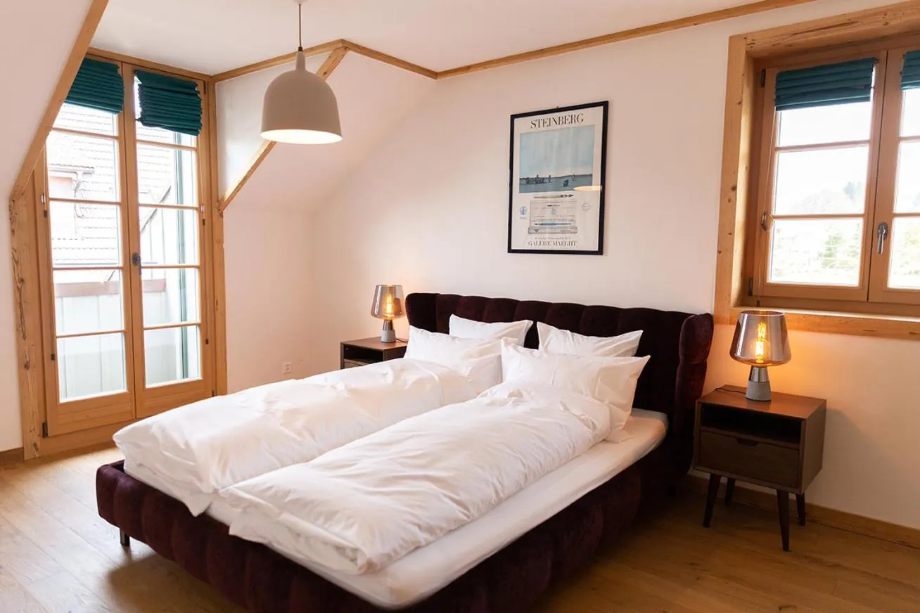 Bed in Gasthof zum Schlüssel La Méridienne Fribourg SA