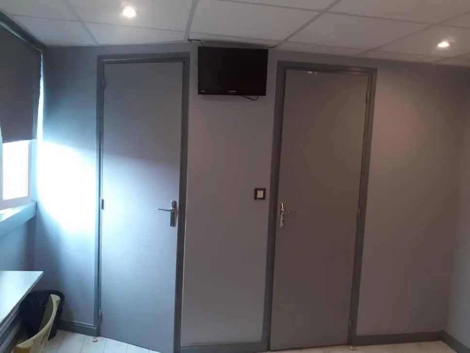 TV/Entertainment Center in Le fecamps