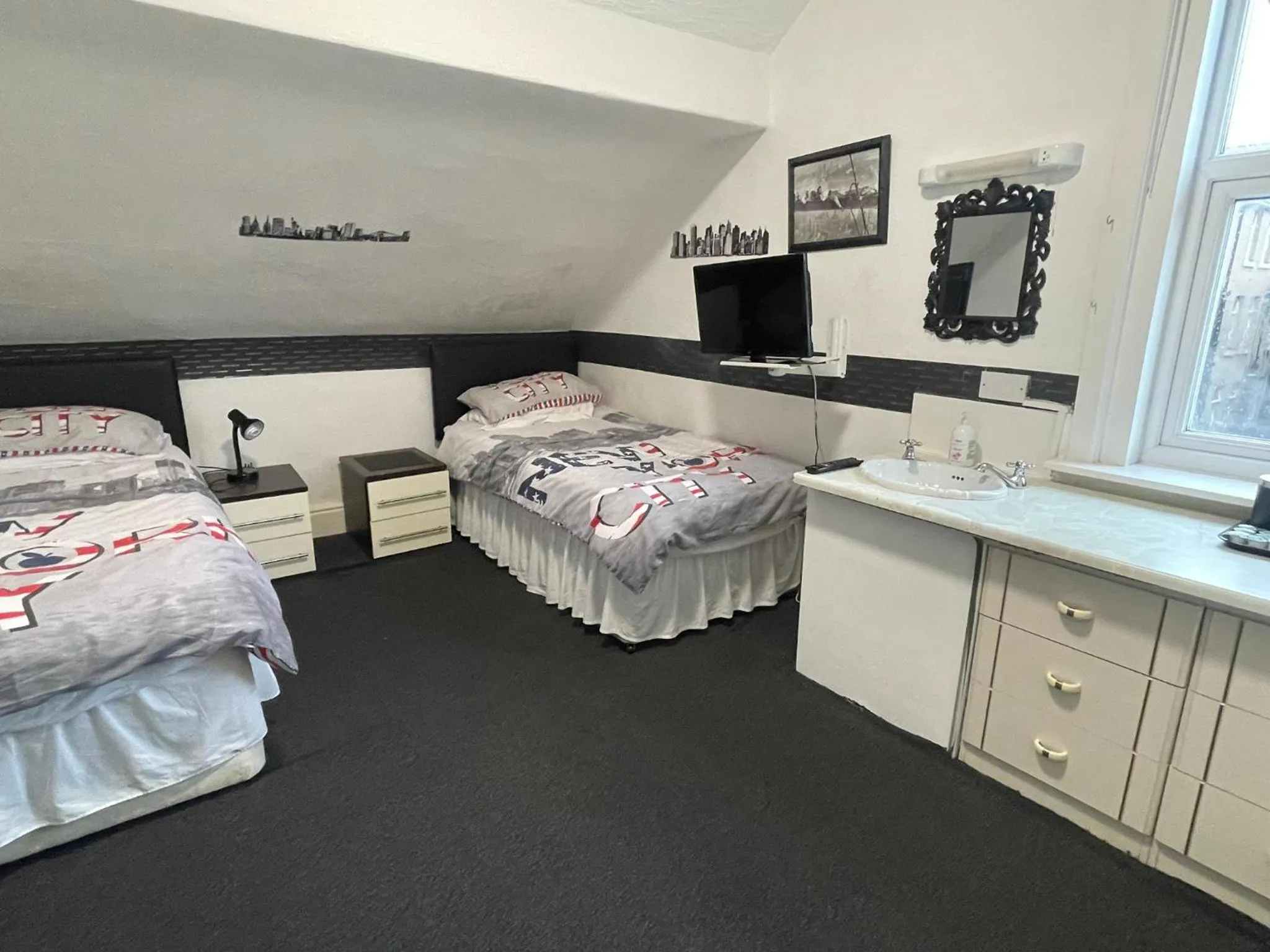 Bed in Manhattan Hotel