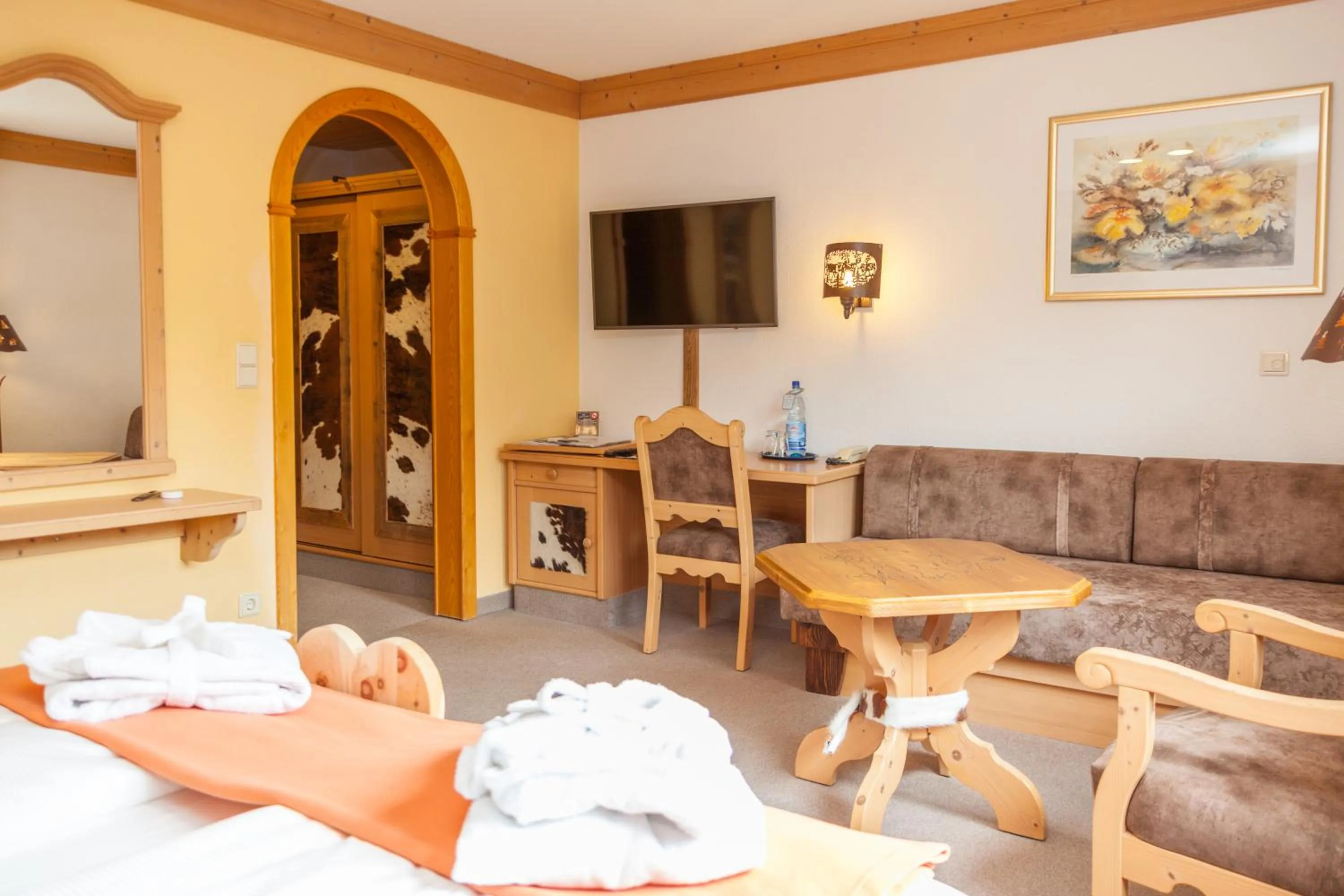 TV and multimedia, Bed in Hotel und Restaurant Köhlerhütte - Fürstenbrunn