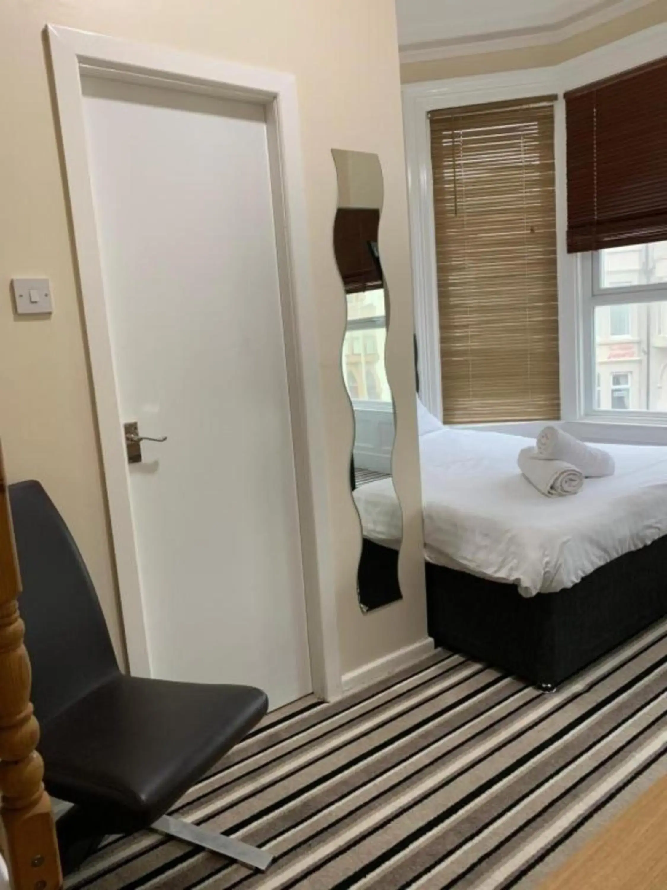 Standard Family Room in OYO Wave Crest Hotel Standard Family Room in OYO Wave Crest Hotel