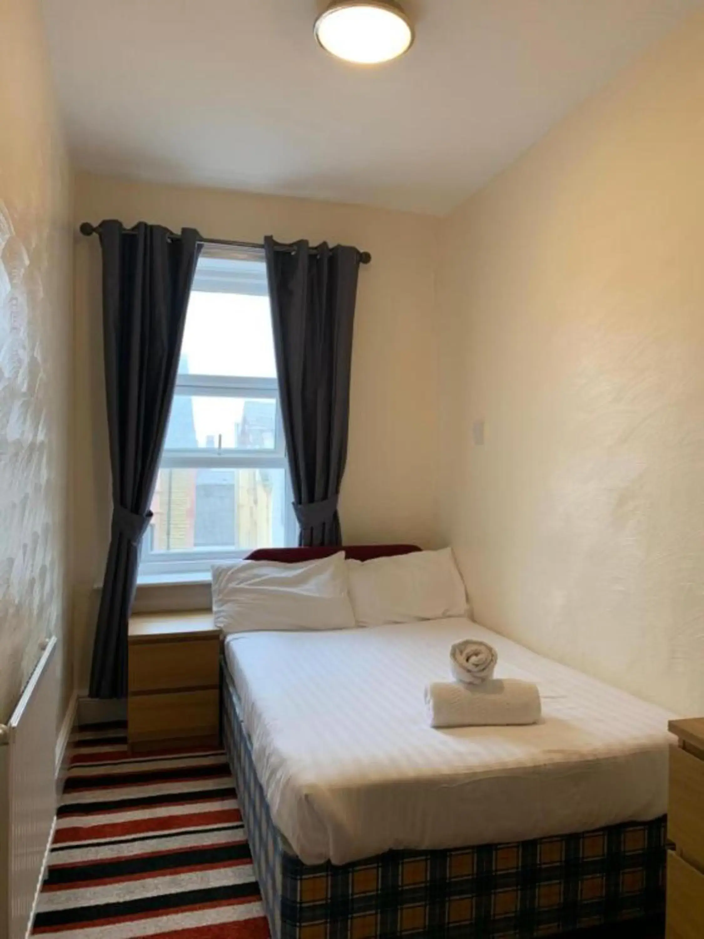 Economy Double Room in OYO Wave Crest Hotel Economy Double Room in OYO Wave Crest Hotel