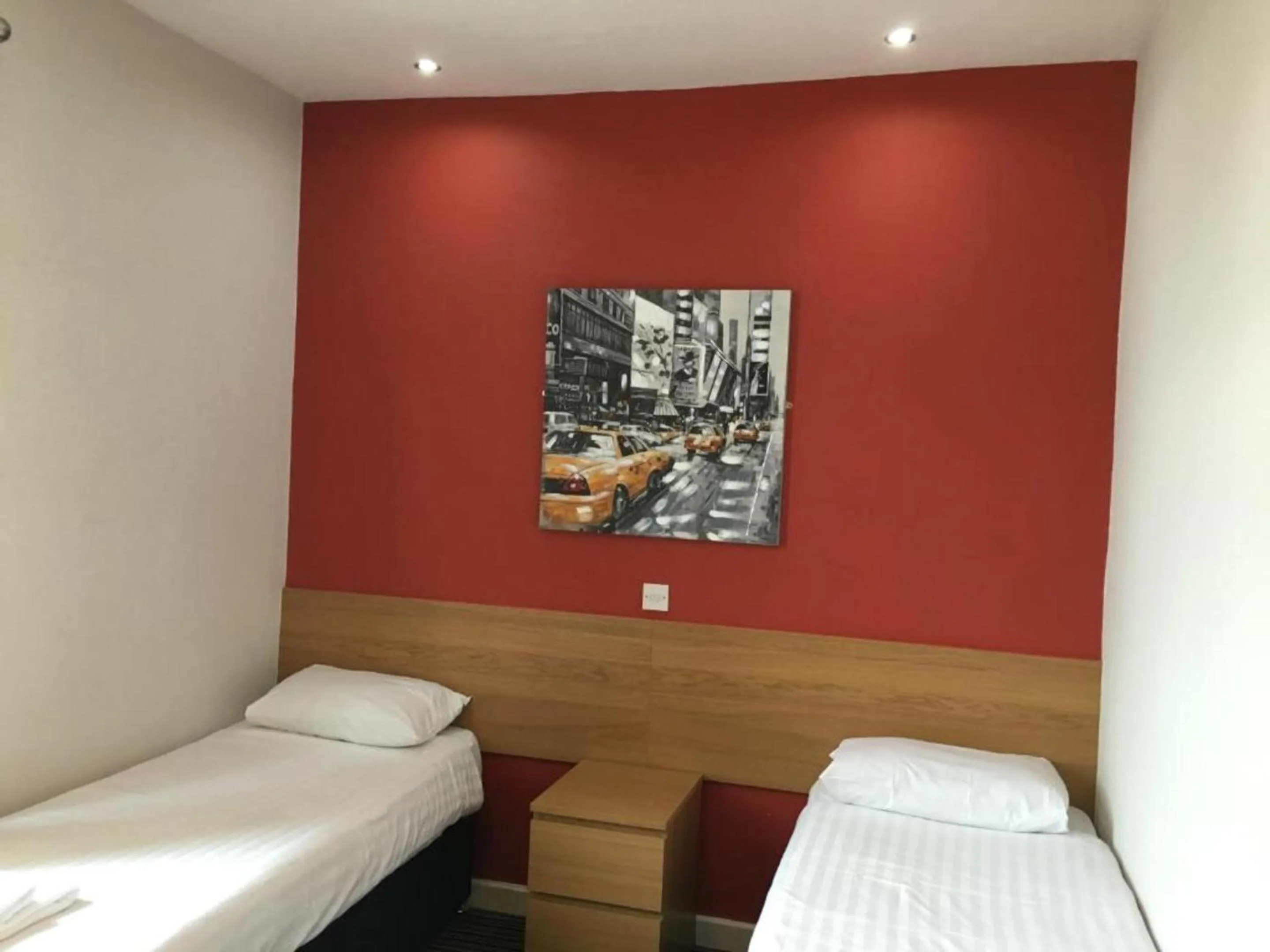 Bedroom, Bed in OYO Wave Crest Hotel