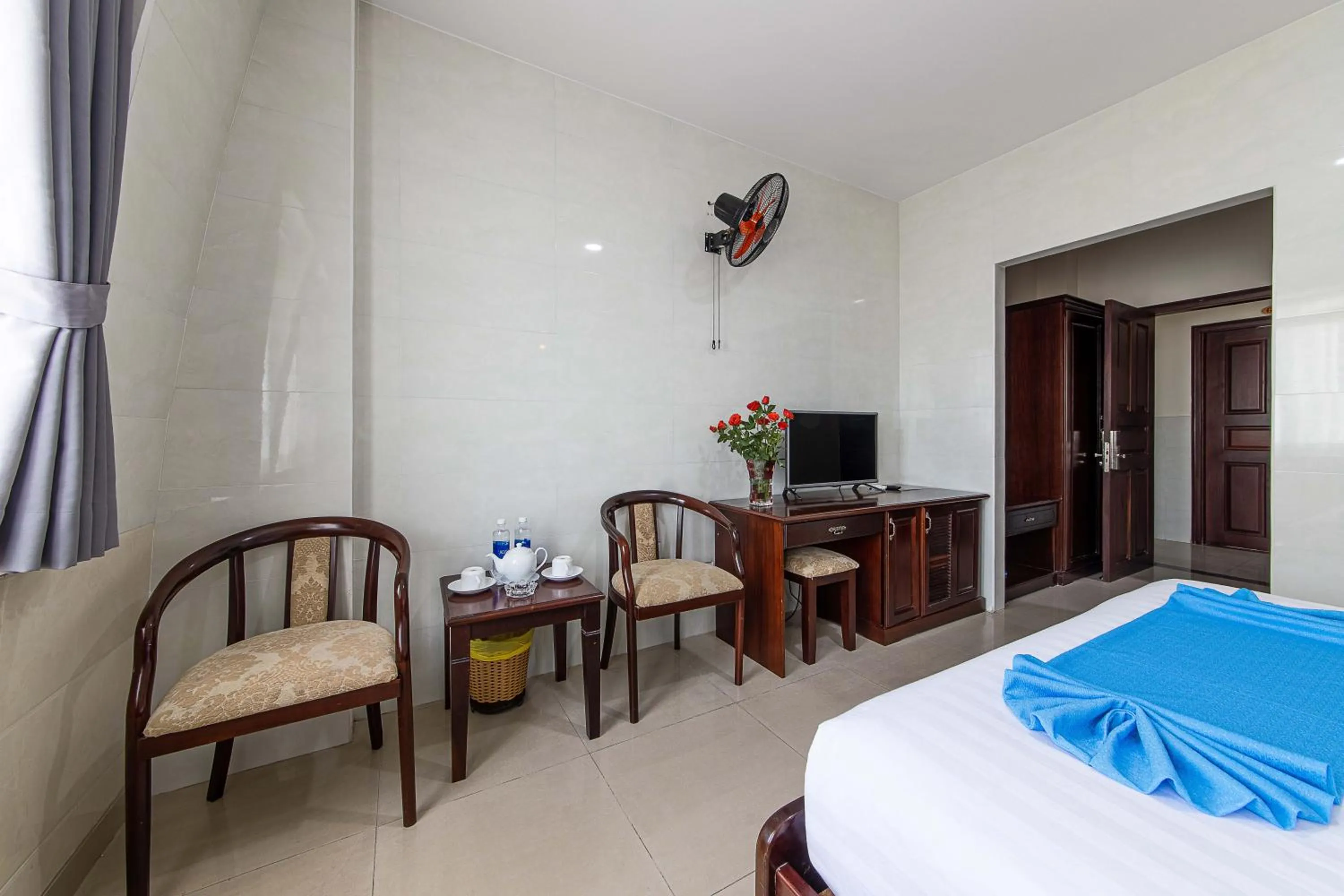 Bed in Phong Lan 2 Hotel