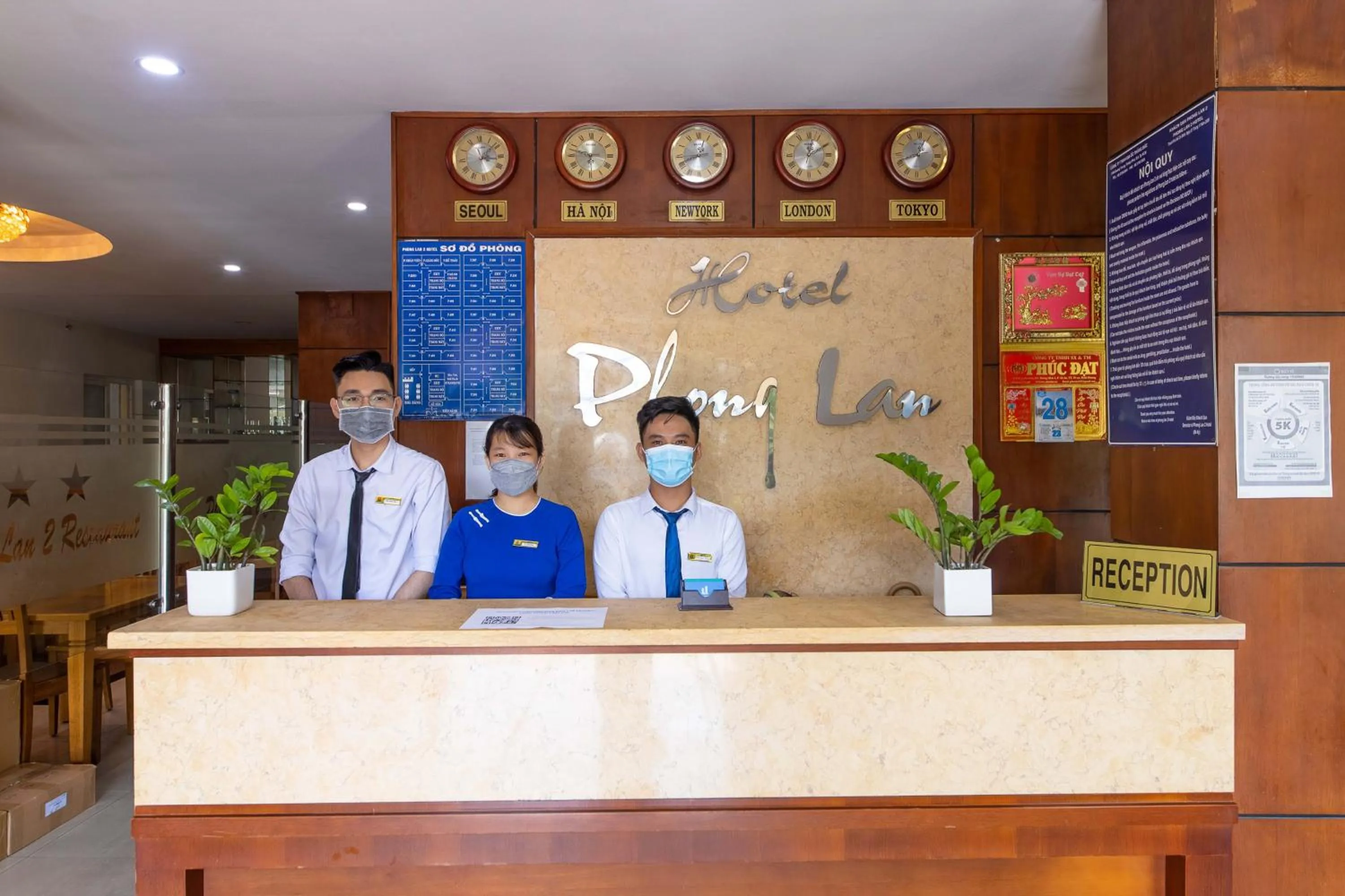 Lobby or reception in Phong Lan 2 Hotel