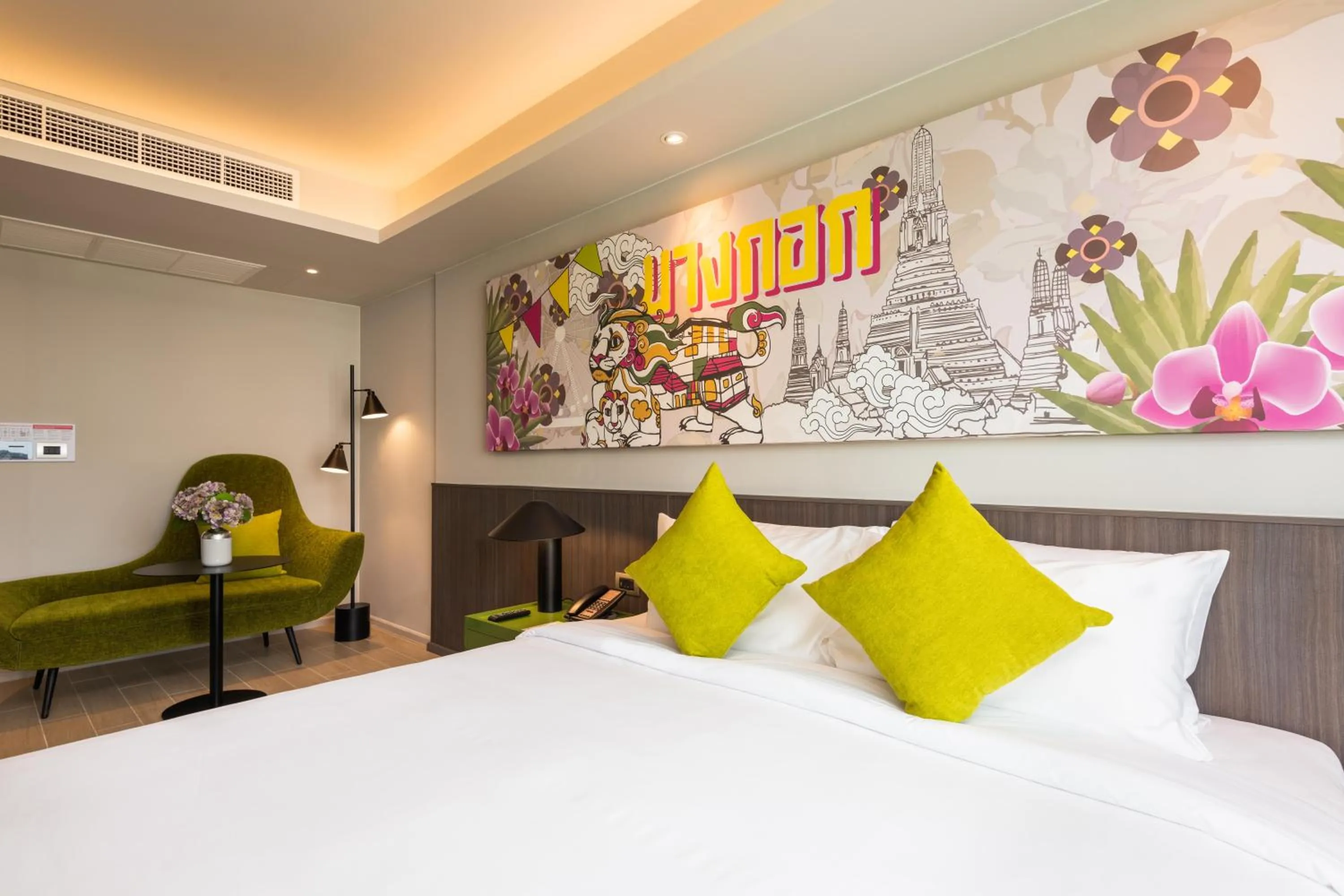 Bed in Maitria Hotel Rama 9 Bangkok - A Chatrium Collection