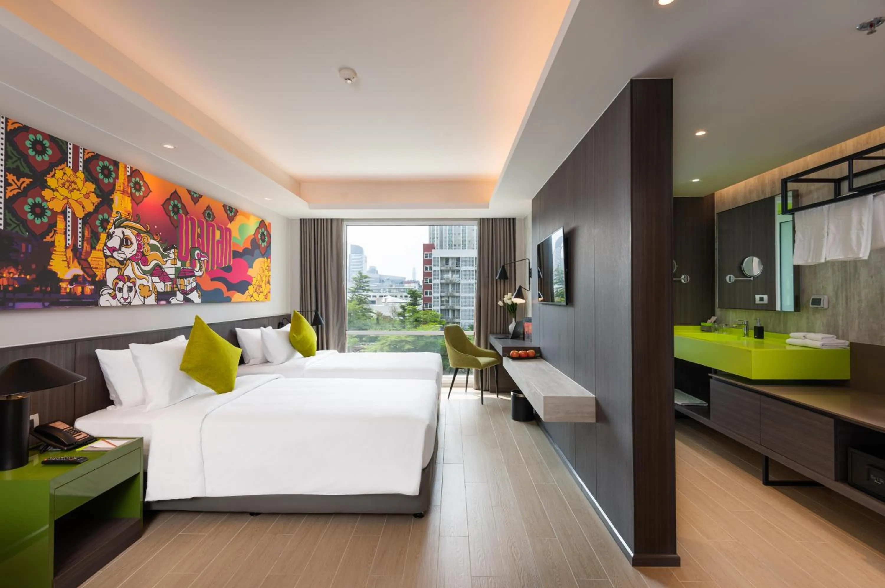 Bathroom, Bed in Maitria Hotel Rama 9 Bangkok - A Chatrium Collection