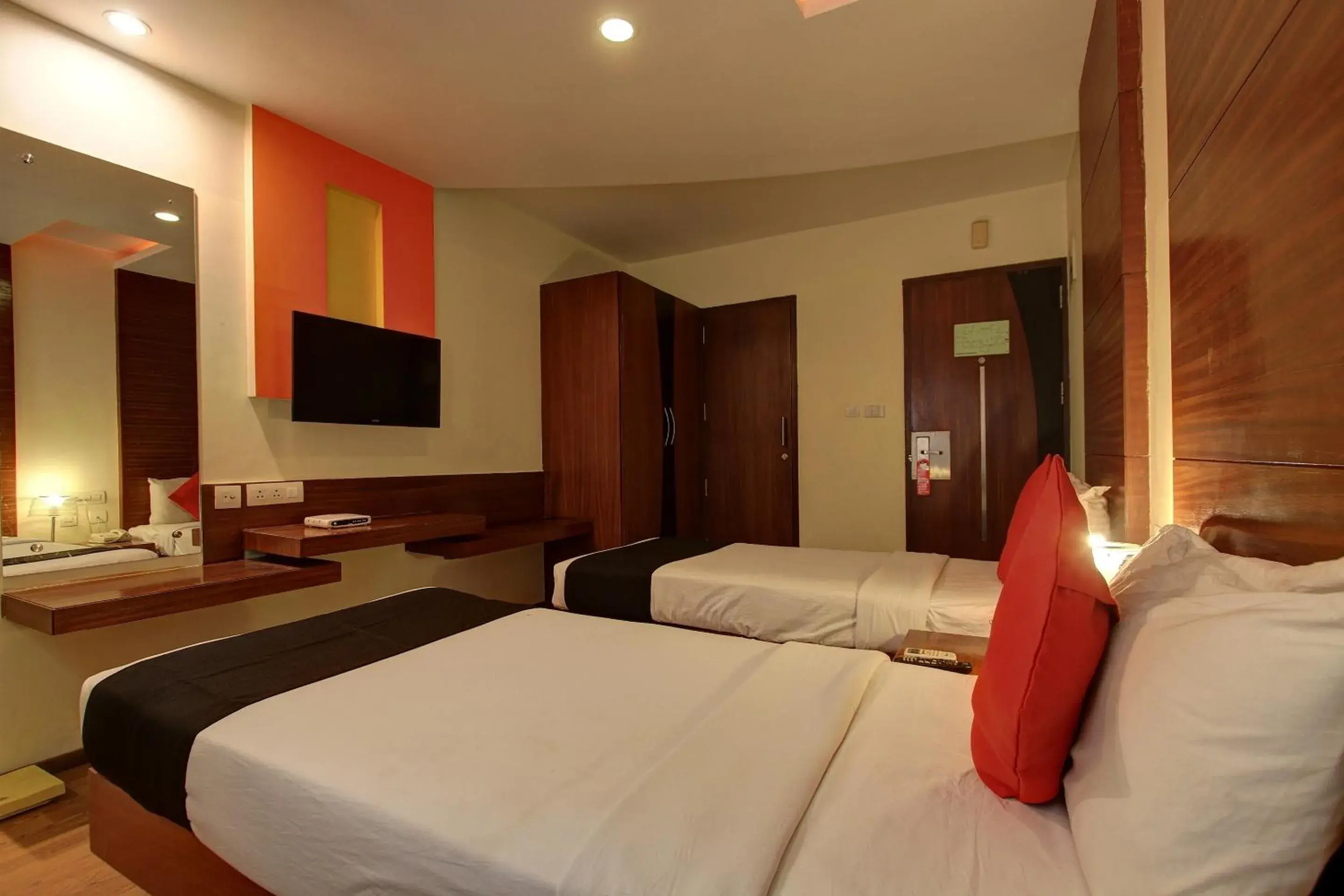 Standard Double Room - single occupancy in Collection O Sri Sai Palace Standard Double Room - single occupancy in Collection O Sri Sai Palace