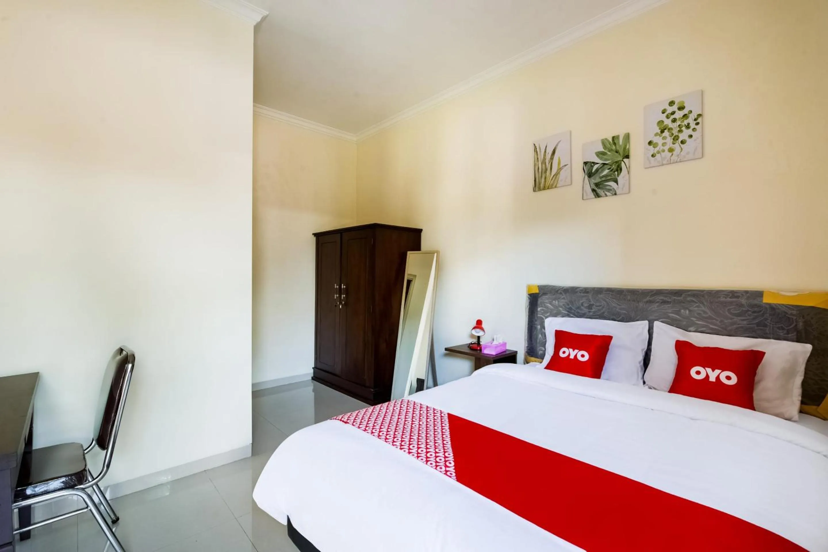 Bedroom in OYO Life 3398 Griya RM 19 Syariah